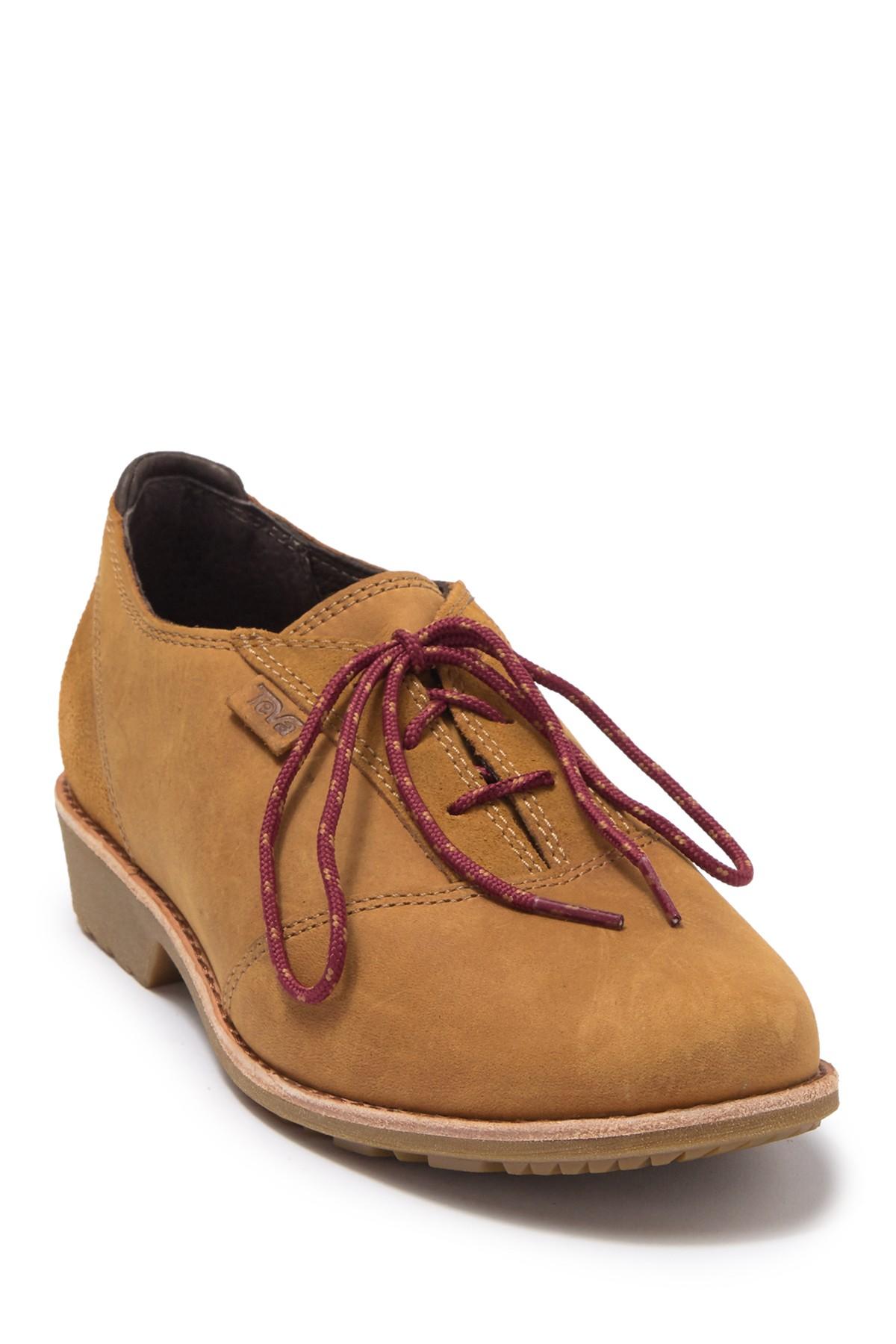 de la vina dos shoe