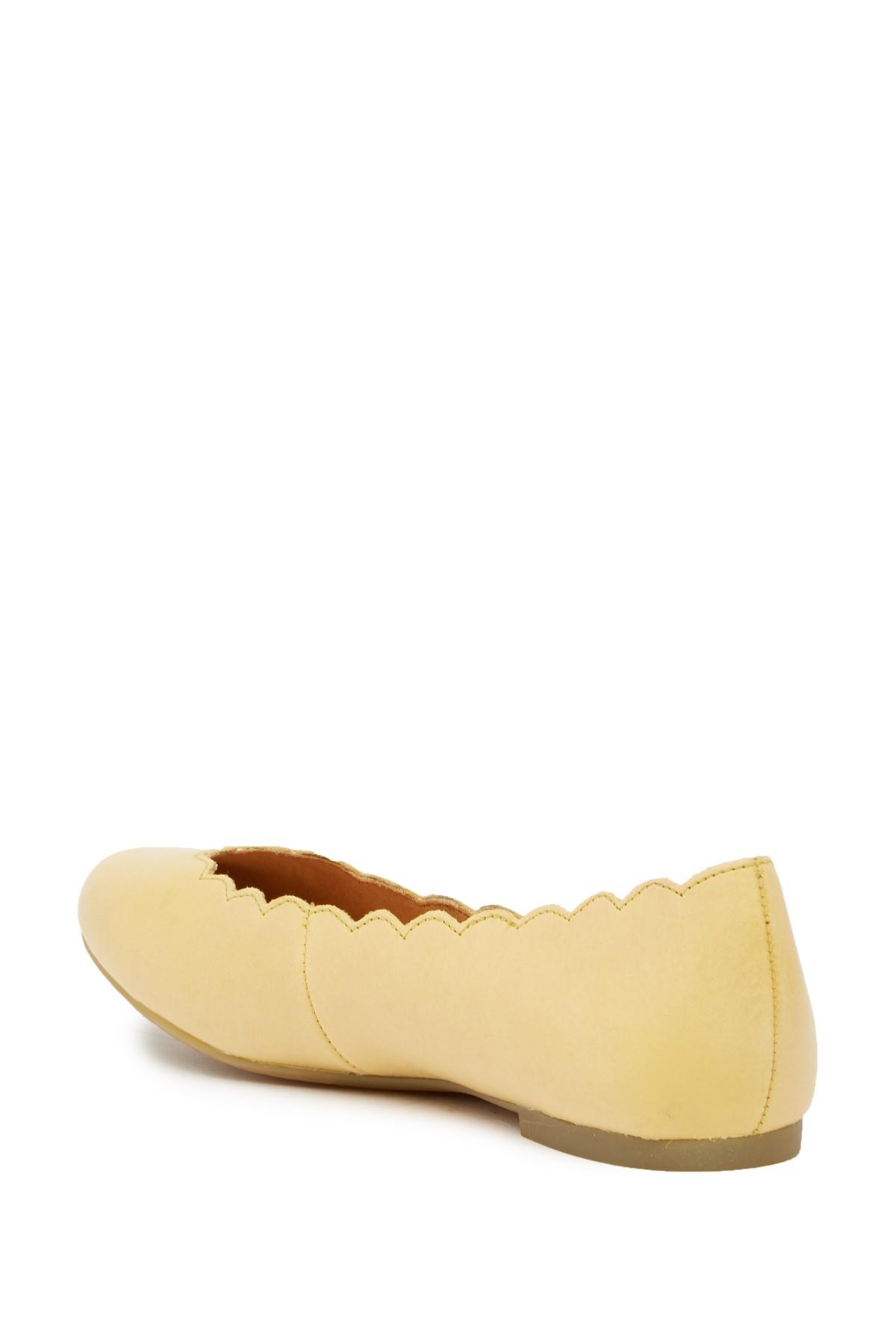 born allie scalloped leather flat