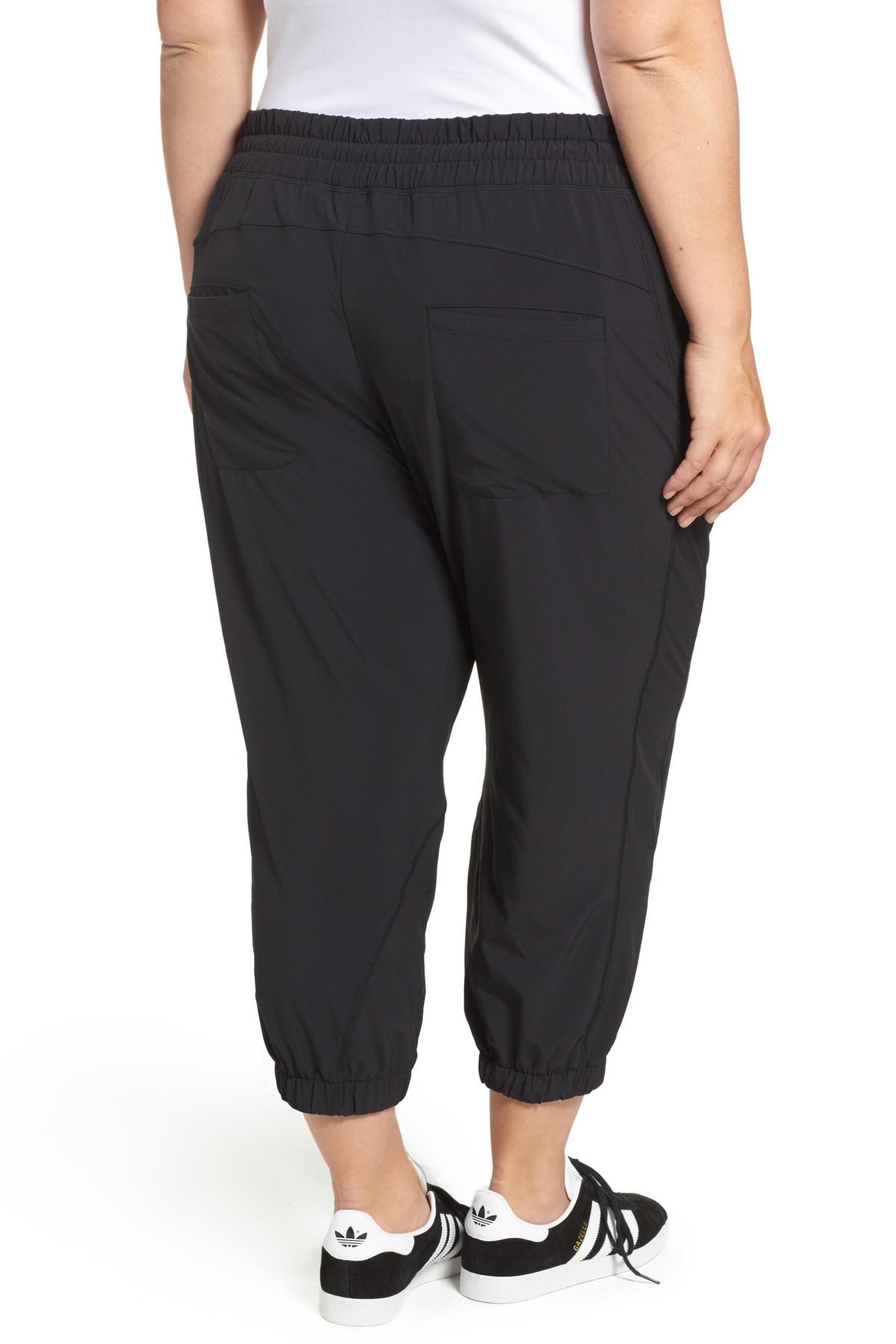 crop jogger pants
