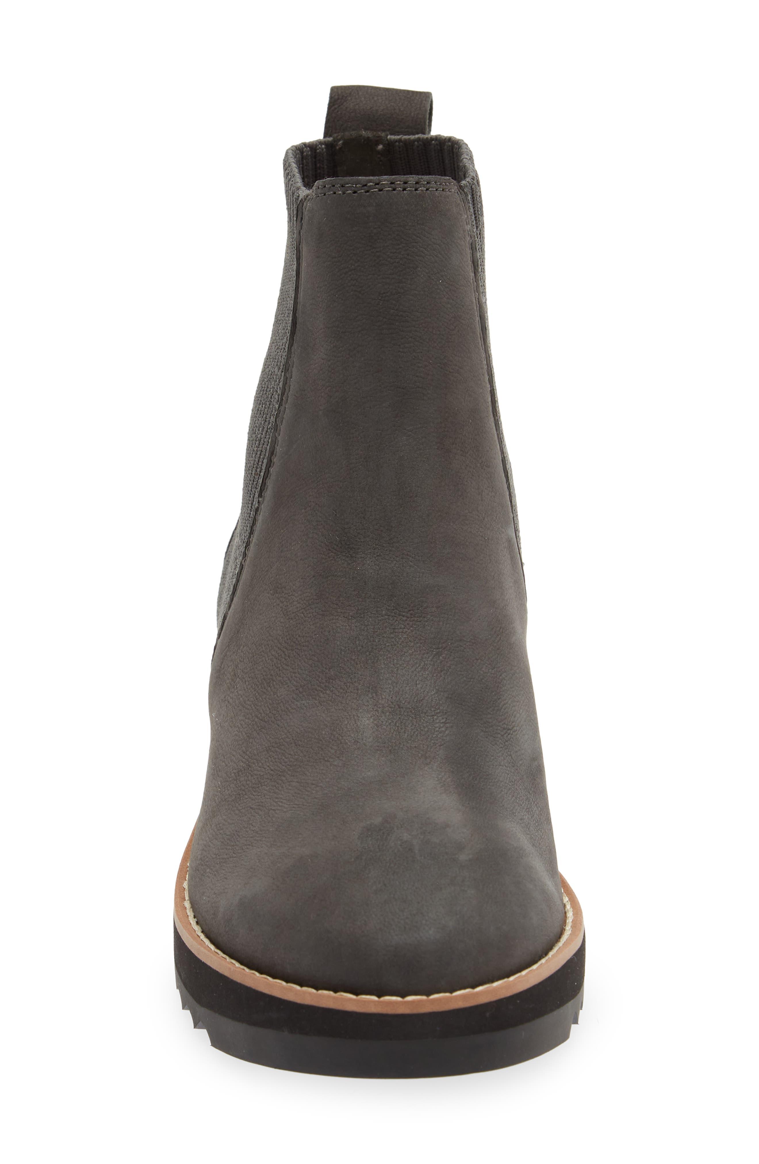 Nordstrom rack womens chelsea hotsell boots