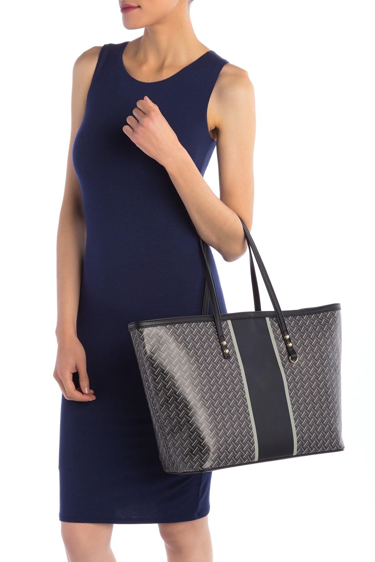 sondra roberts tote bag