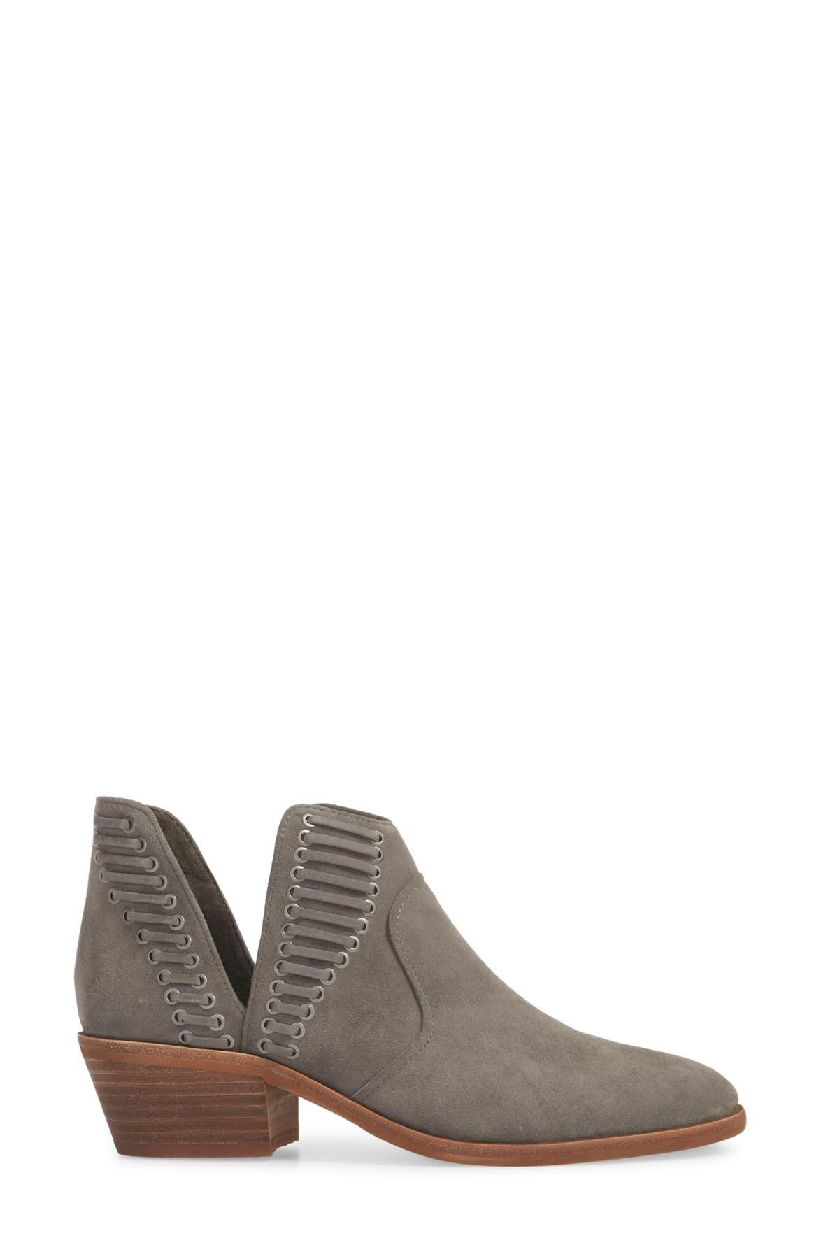 vince camuto pevista bootie