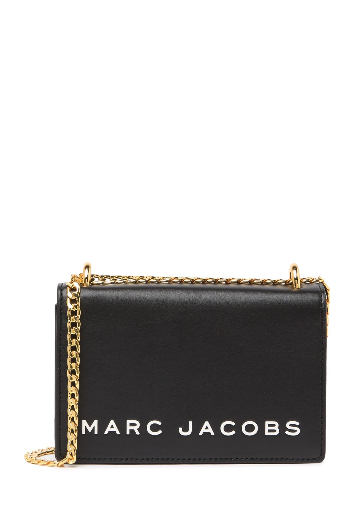 Marc jacobs 2025 bag logo