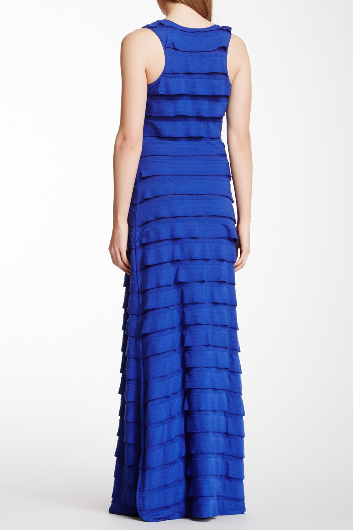 max studio maxi