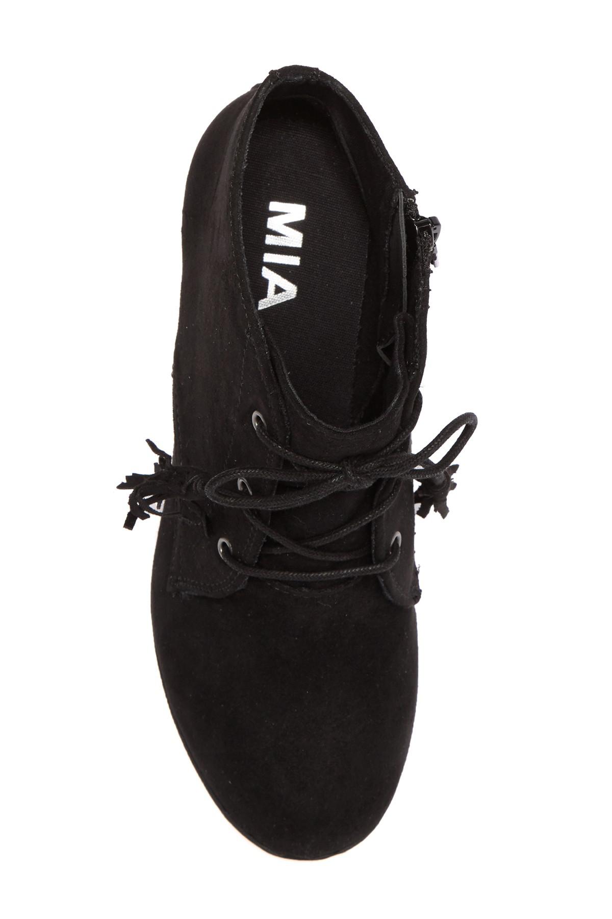 mia baylie wedge bootie