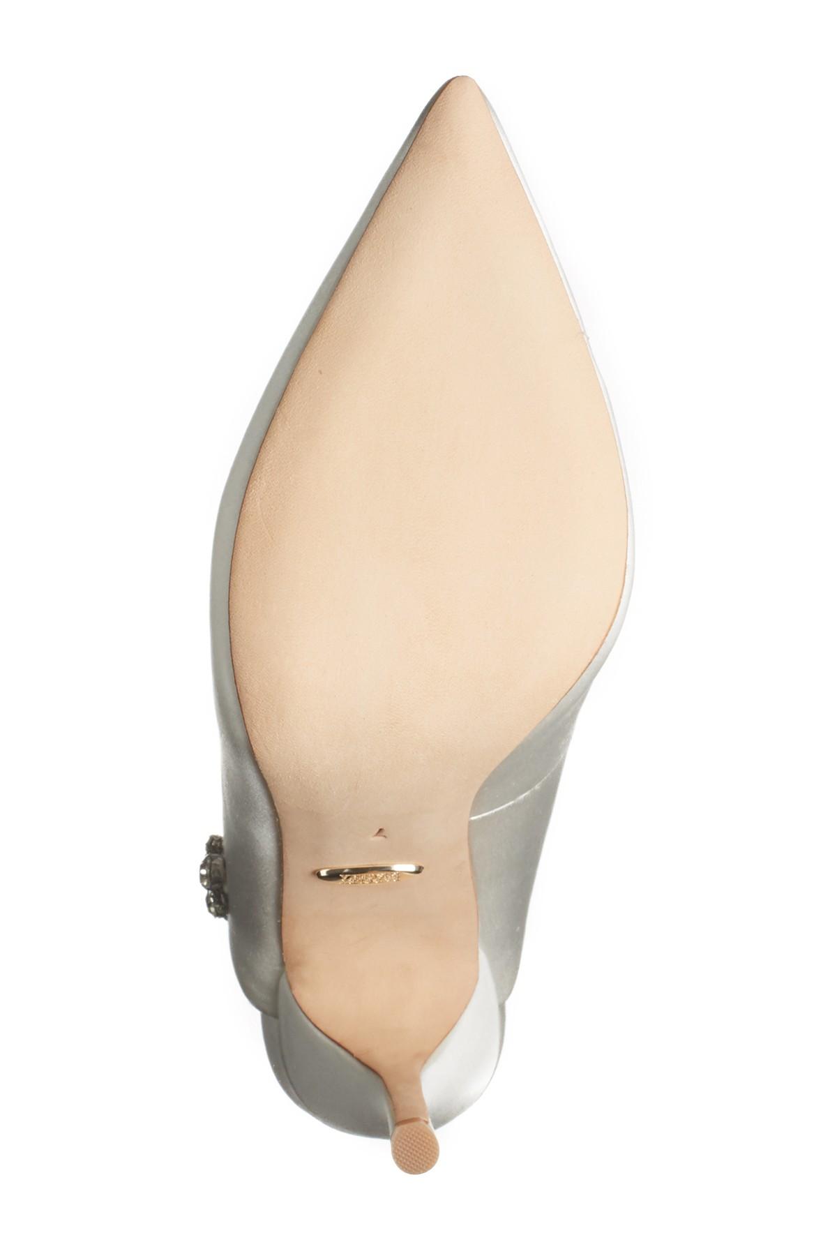 badgley mischka paxton pointy toe slingback pump