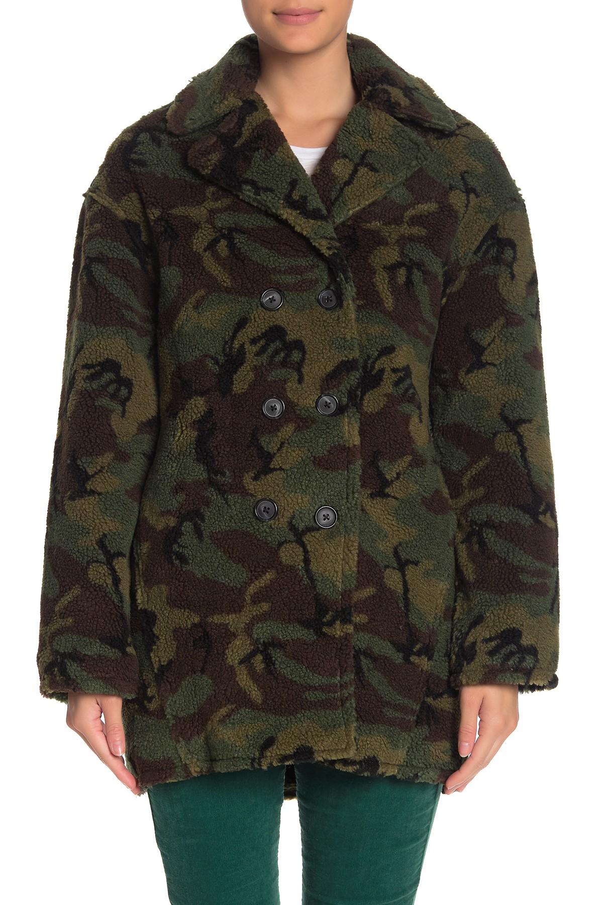 Pam & Gela Camo Print Faux Fur Jacket in Army Camo (Green ...