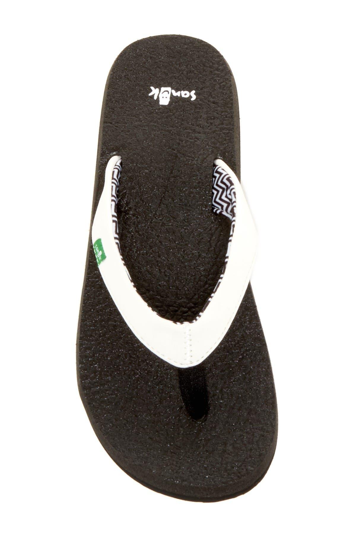 Sanuk serenity cheap flip flops