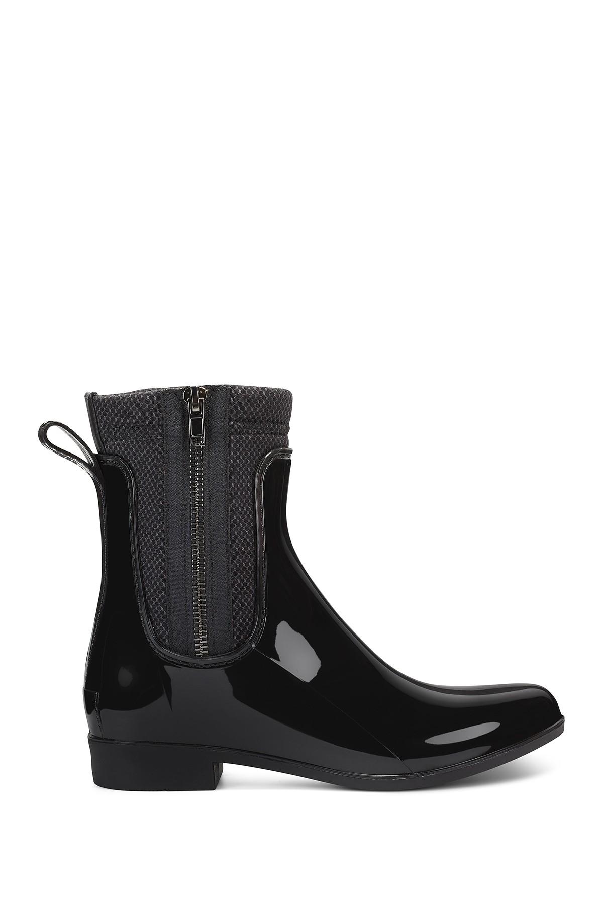 nine west chelsea rain boots