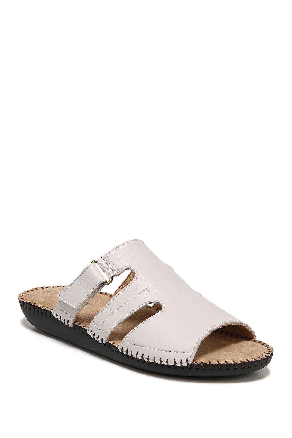 naturalizer sandals wide width