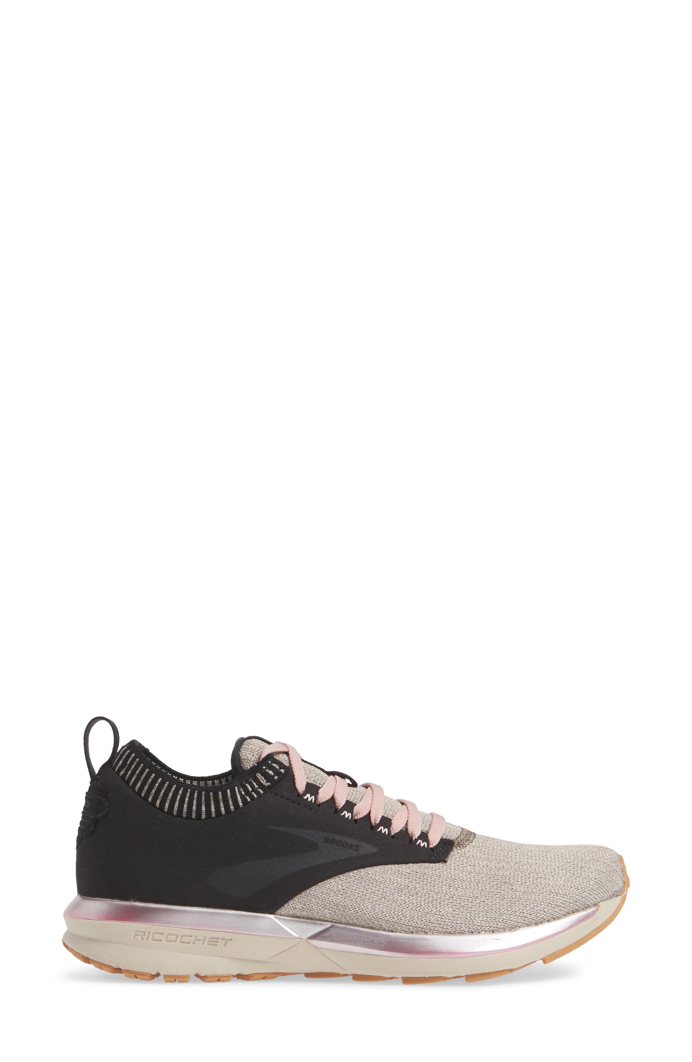 brooks ricochet black tan pink
