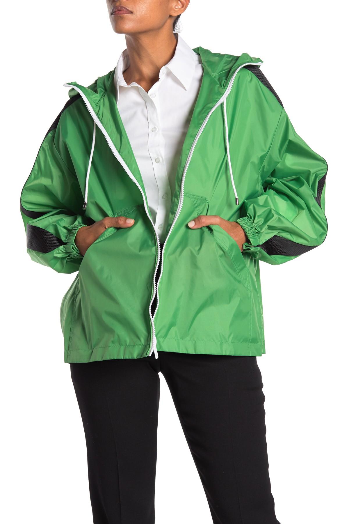Burberry Synthetic Digbethul Nylon Windbreaker Hooded Jacket in Green - Lyst