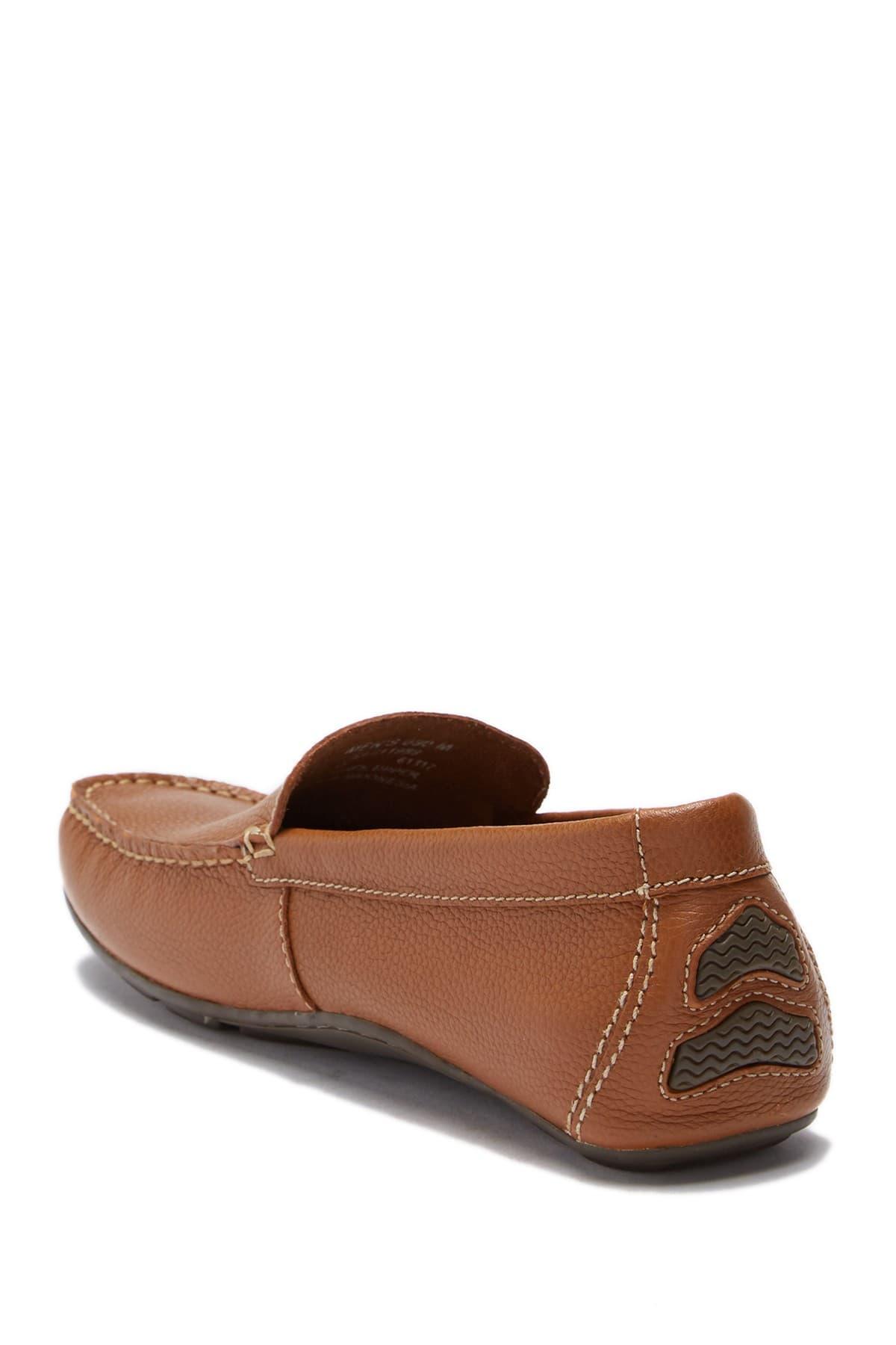 sperry wave driver tan