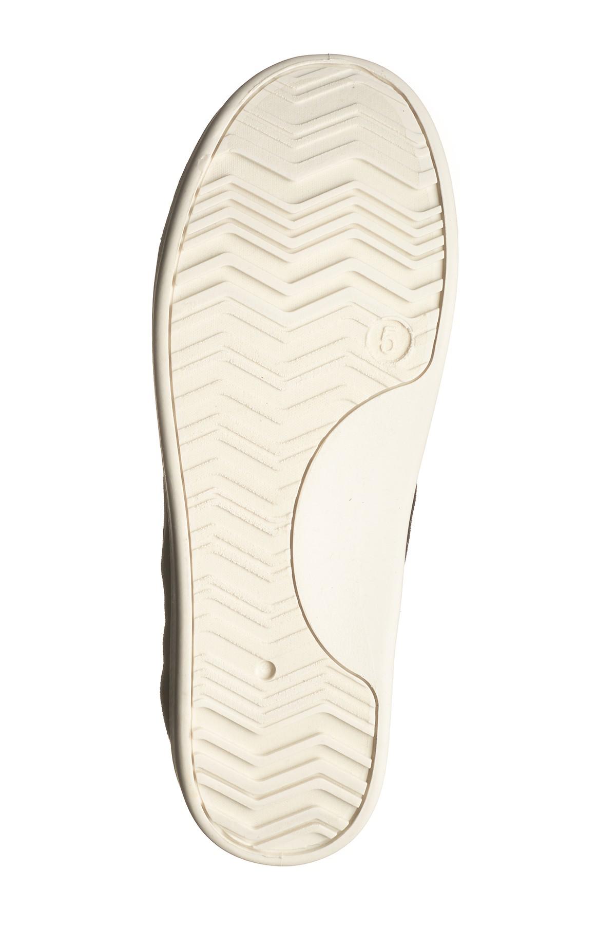 Madden girl sales brette sneaker