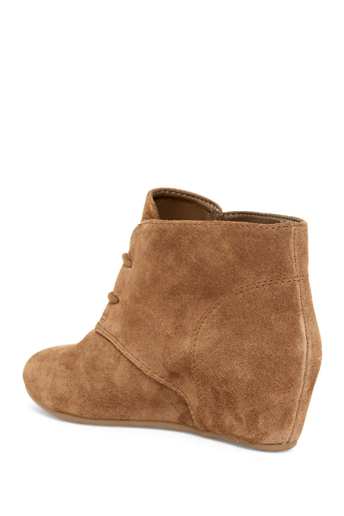 nine west joanis wedge bootie