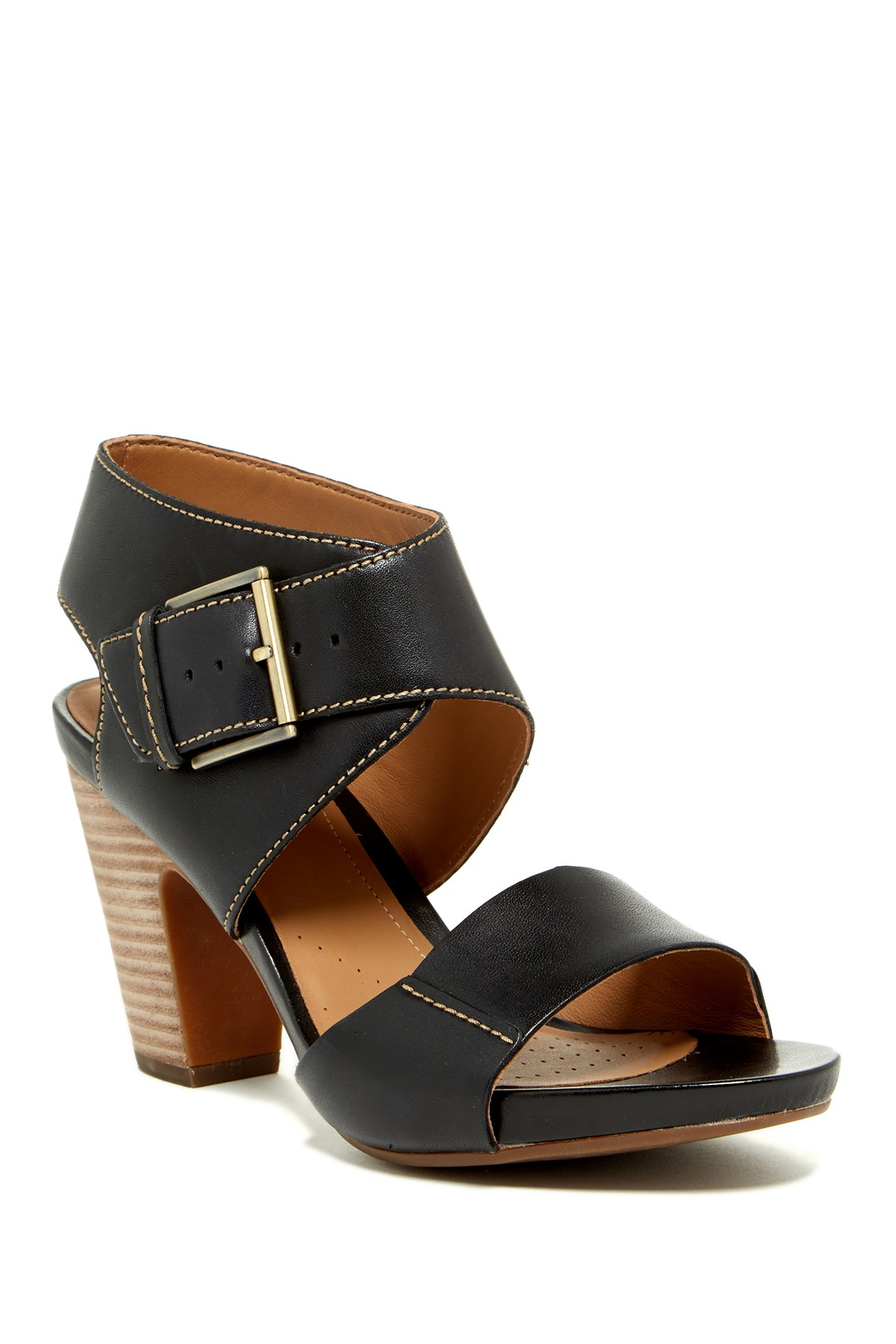 clarks chunky shoes