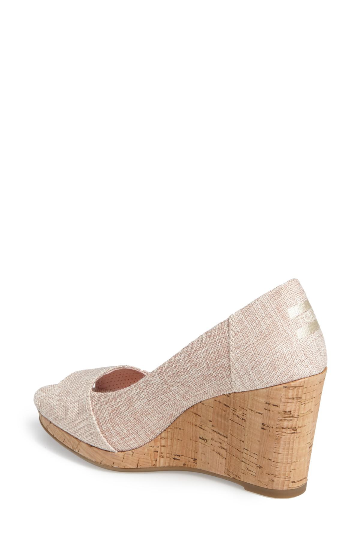 toms stella wedge pump