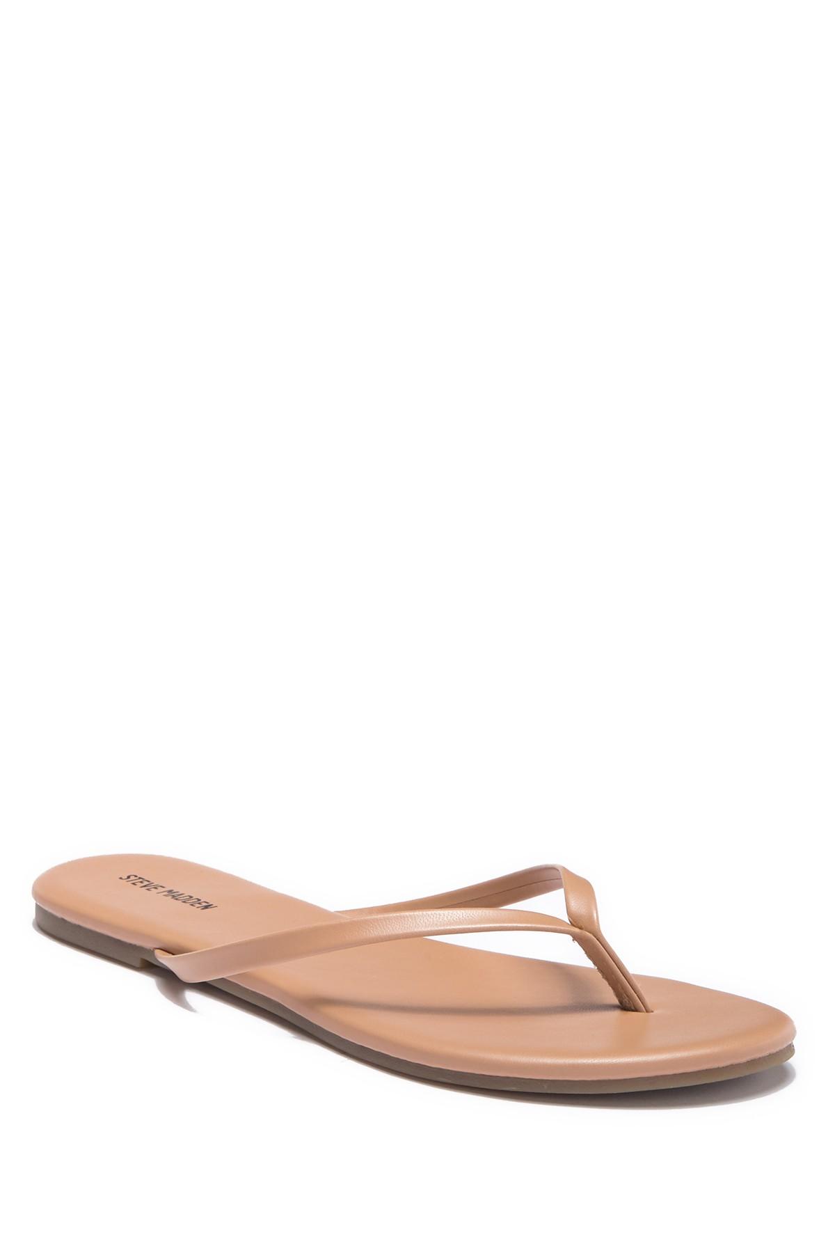 Steve madden 2025 tay flip flop