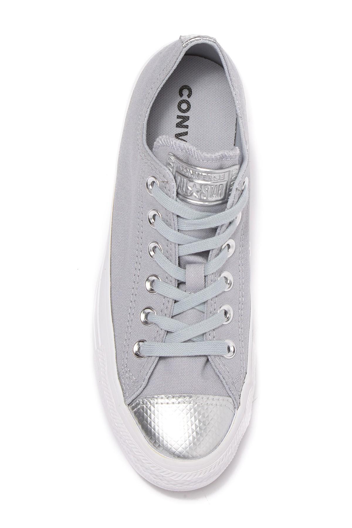 chuck taylor all star stargazer low top