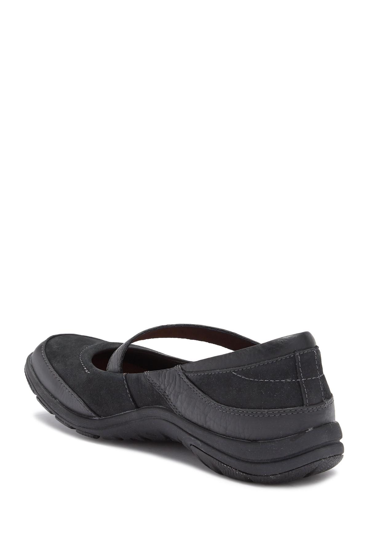 Merrell Dassie Mary Jane Shoes in Black Lyst