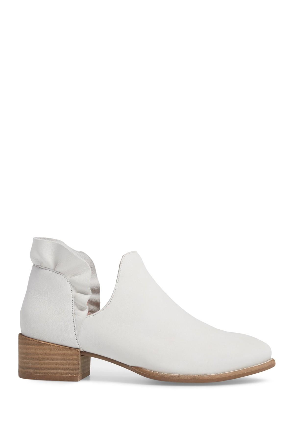 seychelles renowned ruffle bootie