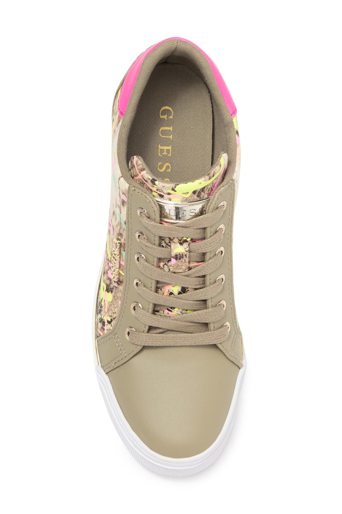 guess snakeskin sneakers