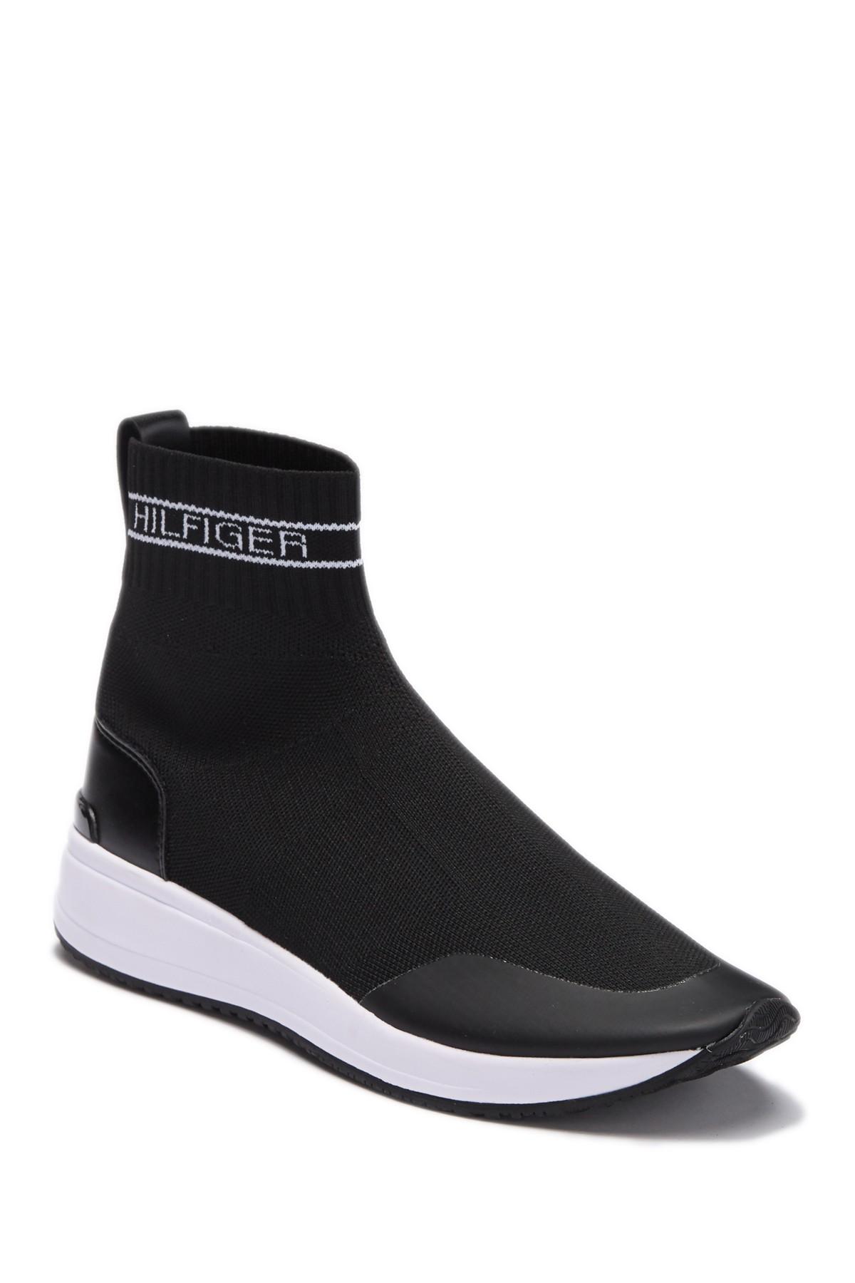 aktivt Handel Relativ størrelse Tommy Hilfiger Reco Sock Sneakers in Black | Lyst