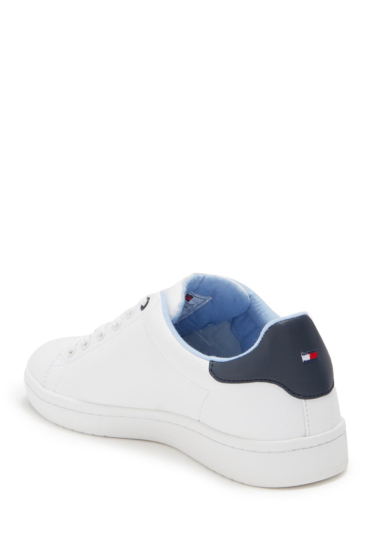 tommy hilfiger loyal sneaker