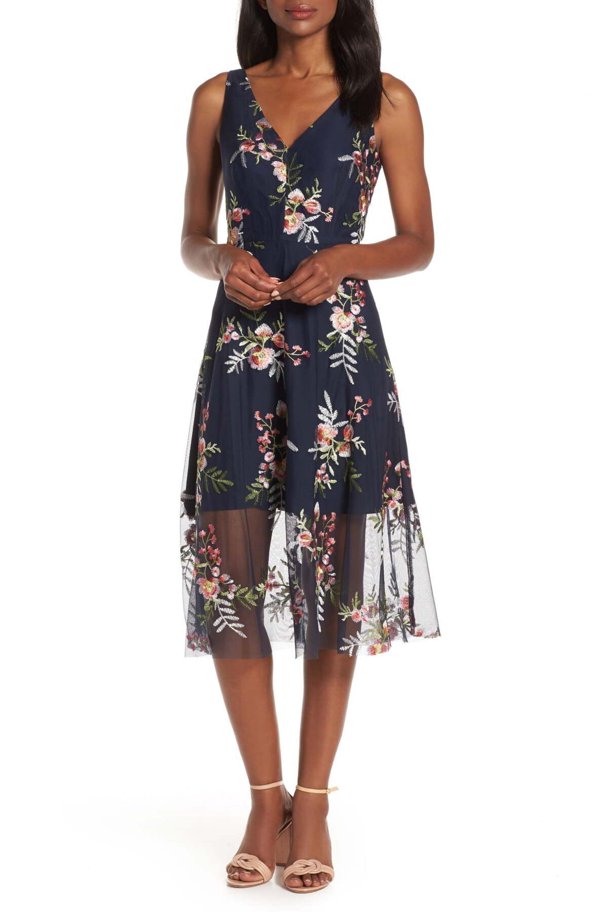 Vince camuto embroidered mesh clearance dress