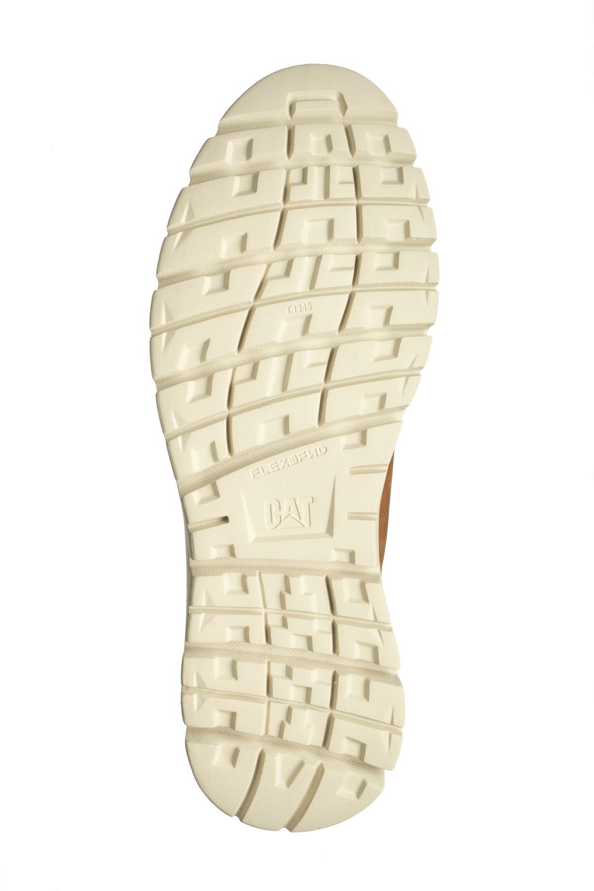 caterpillar sidcup chukka boots