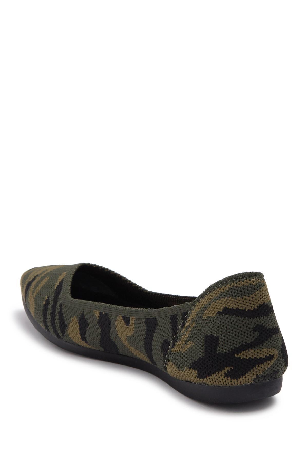 steve madden rosy camouflage