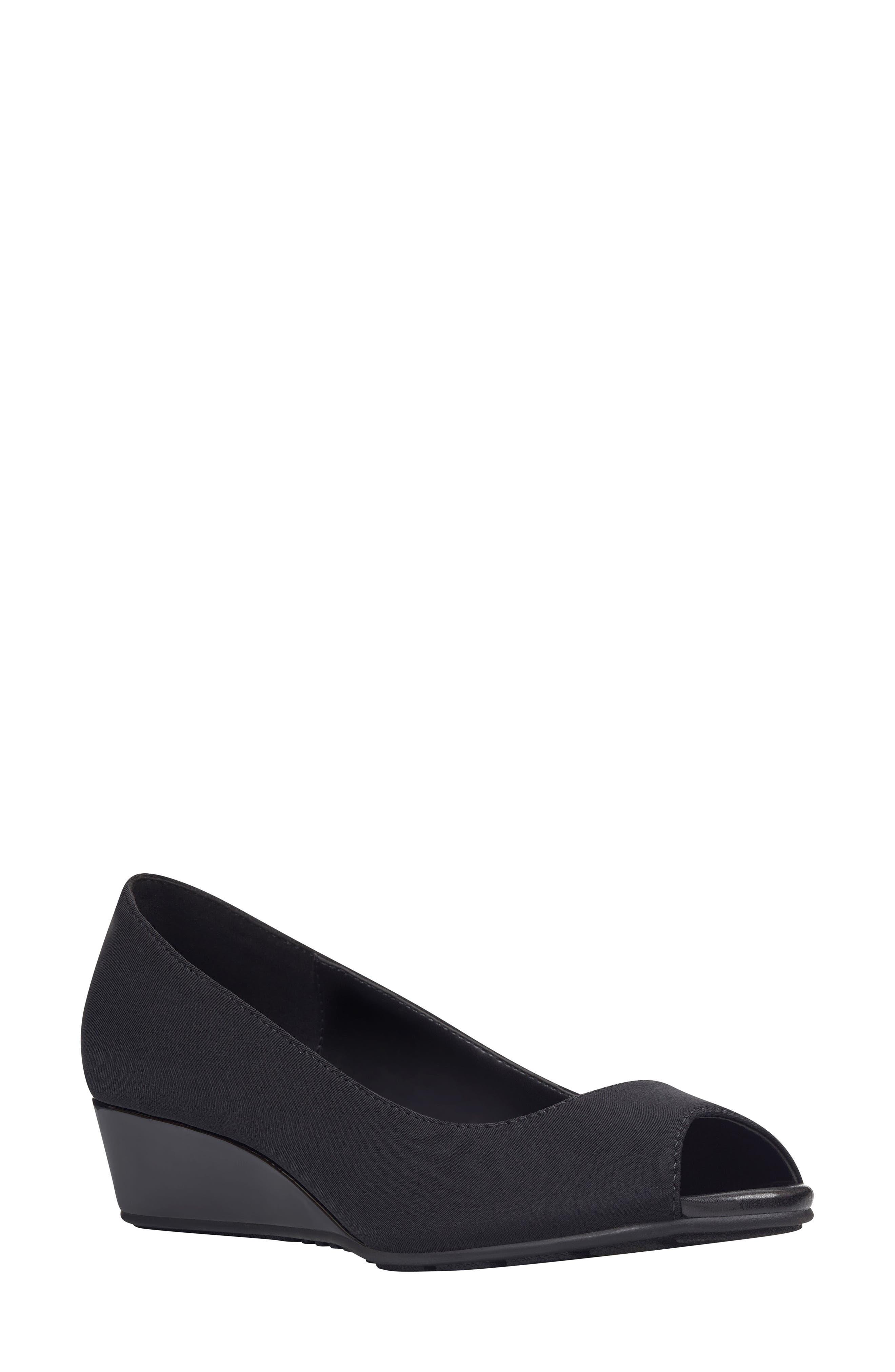 Bandolino peep sale toe wedge