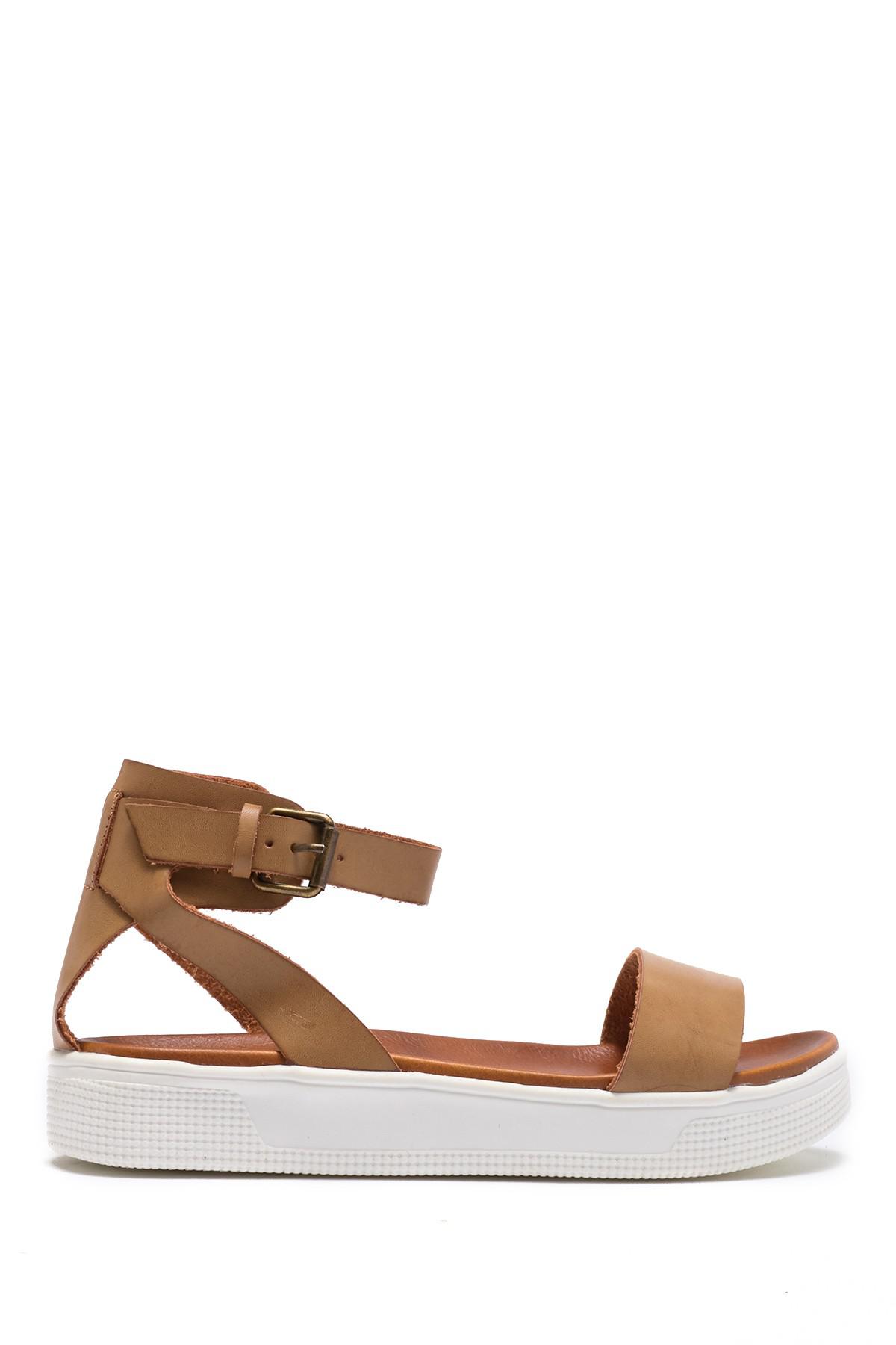 mia katherin platform sandal