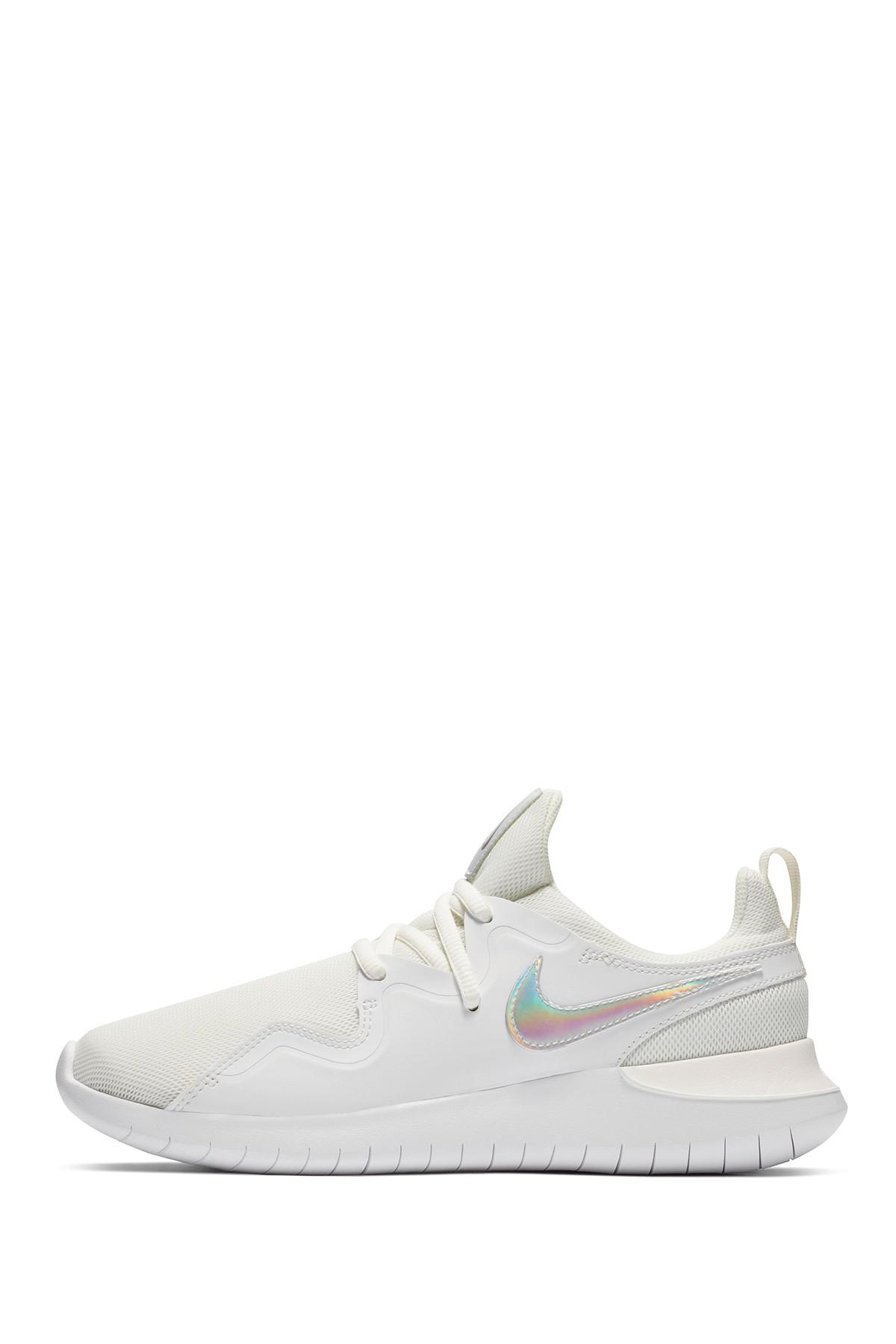 nike tessen pink hologram