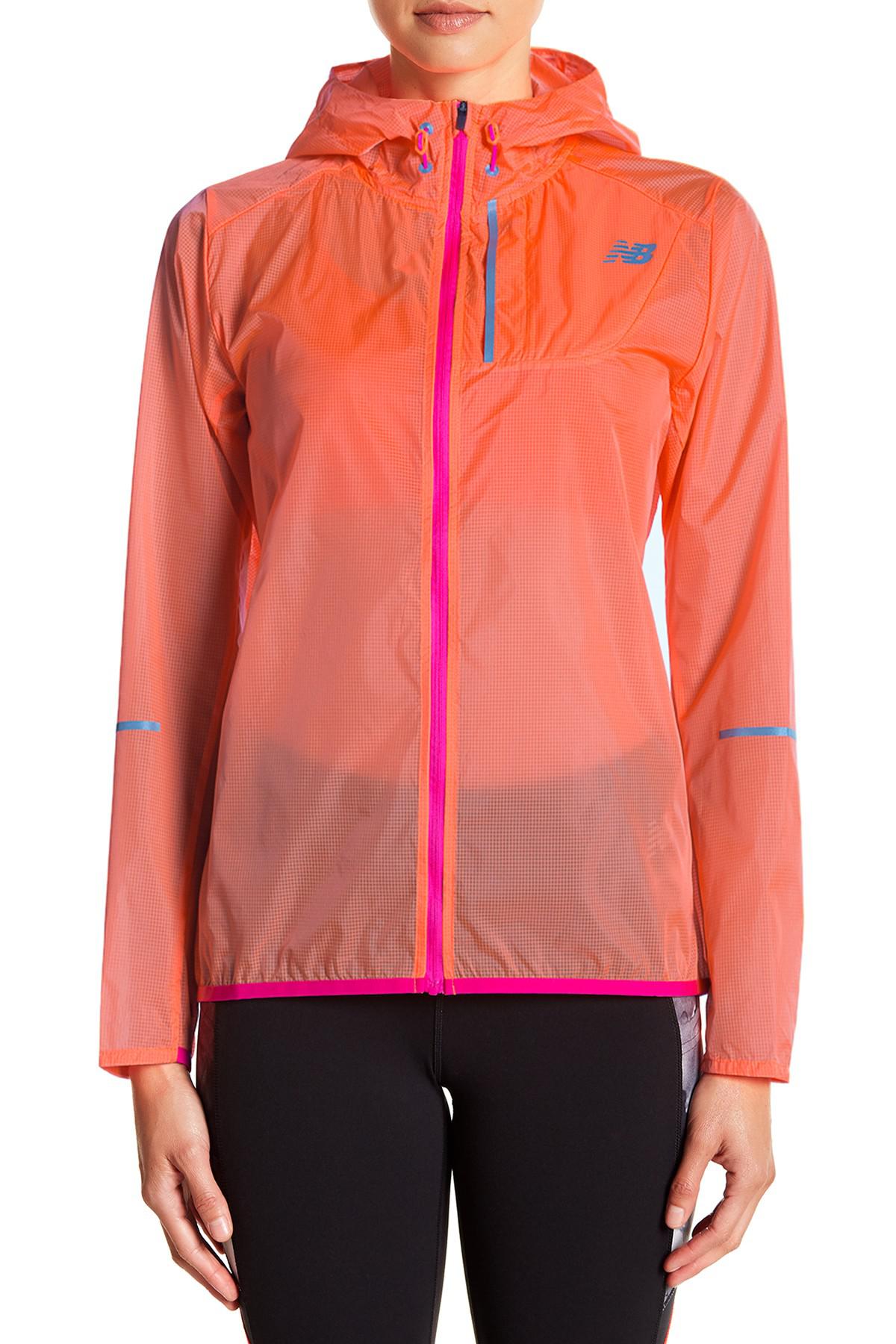 packable windbreaker womens