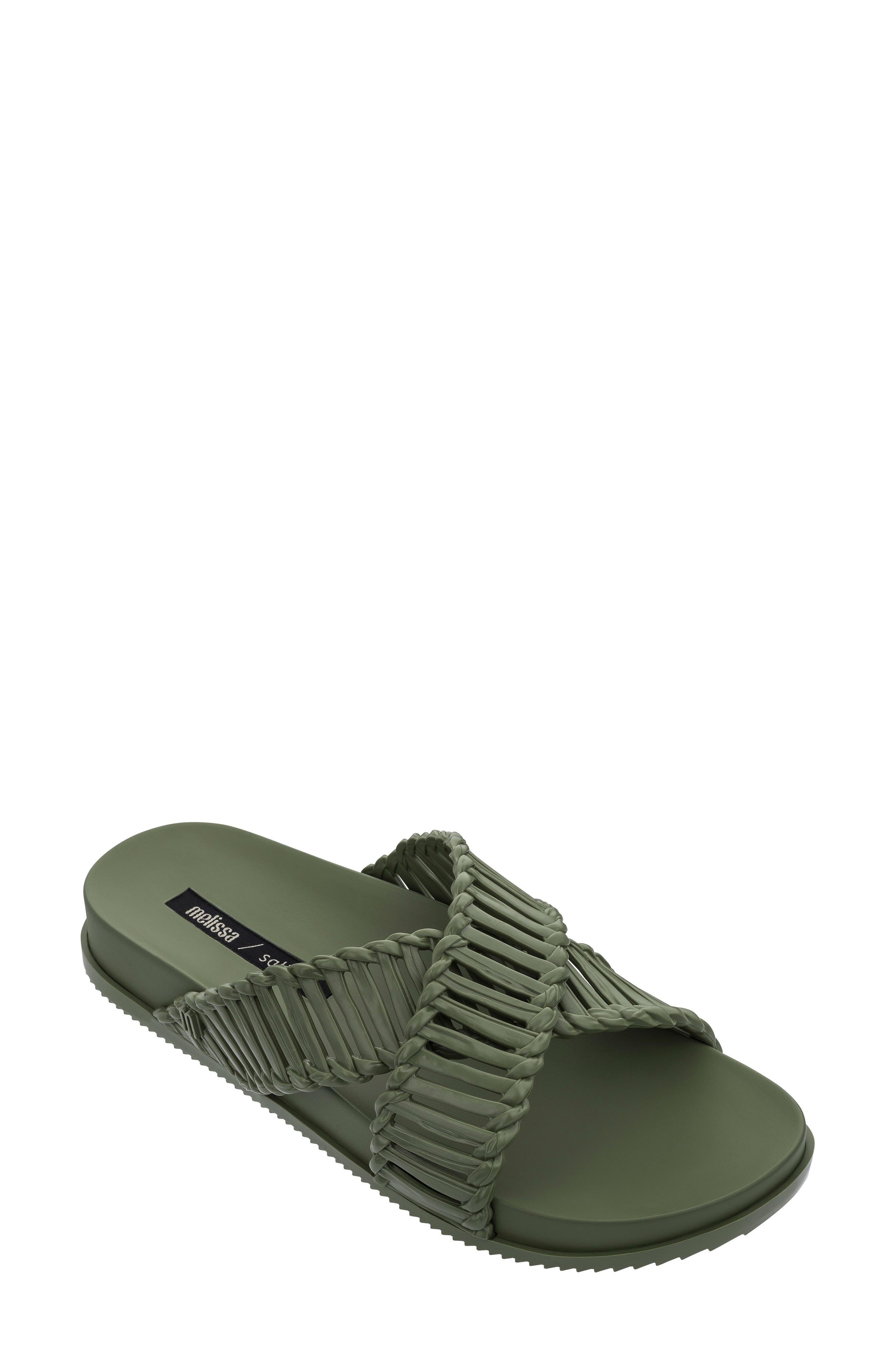 women's buckle strap sandals