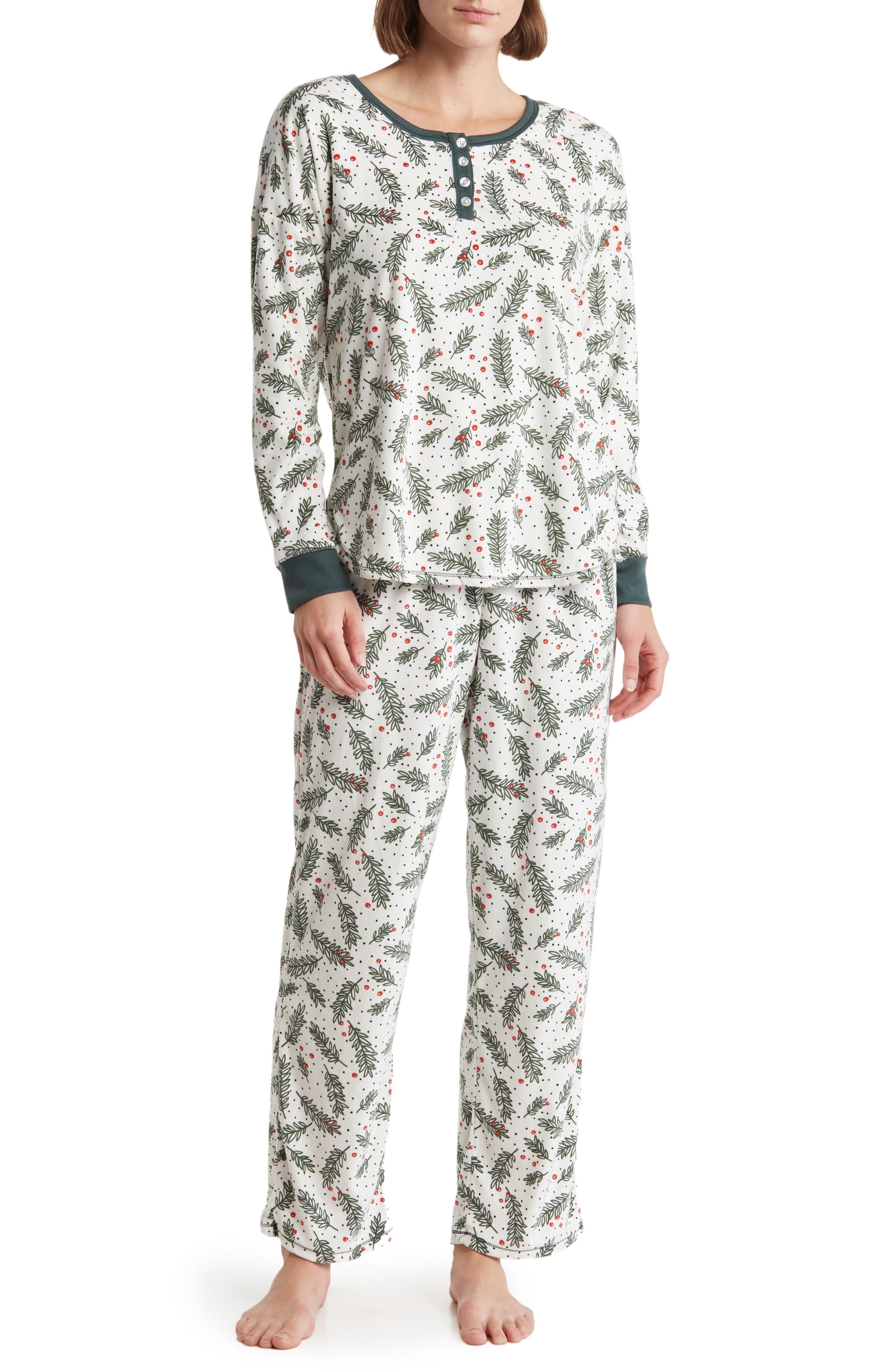 Ellen Tracy Velour Long Sleeve Shirt Pants Two piece Pajama Set