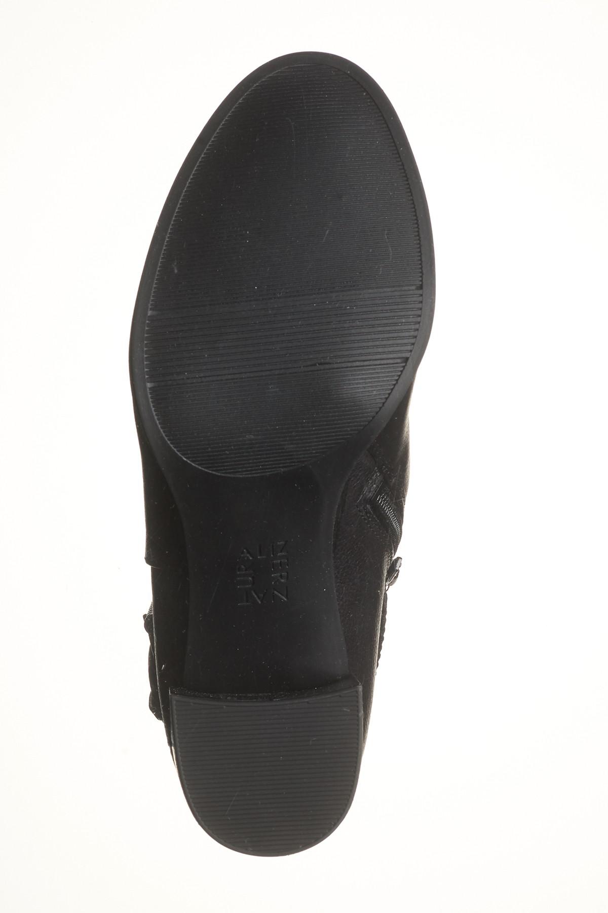 naturalizer harley block heel bootie