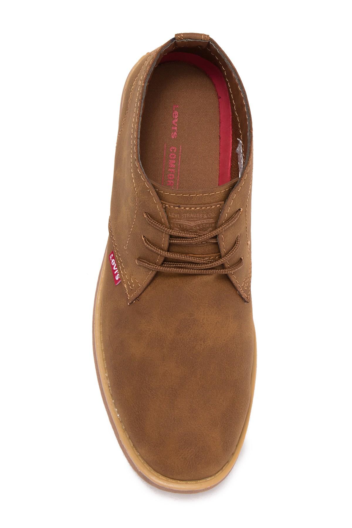 levi's sonoma wax chukka boot
