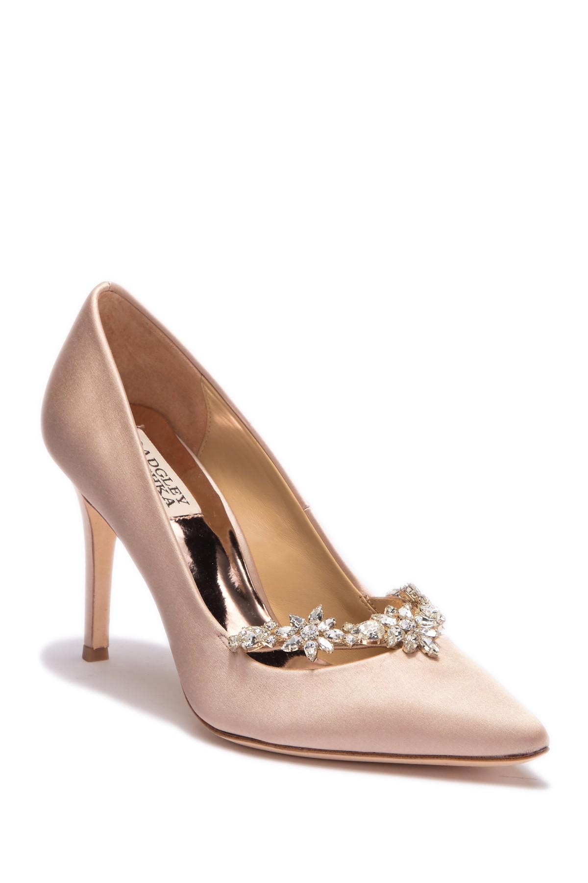 Badgley Mischka Venetia Satin Pump - Lyst