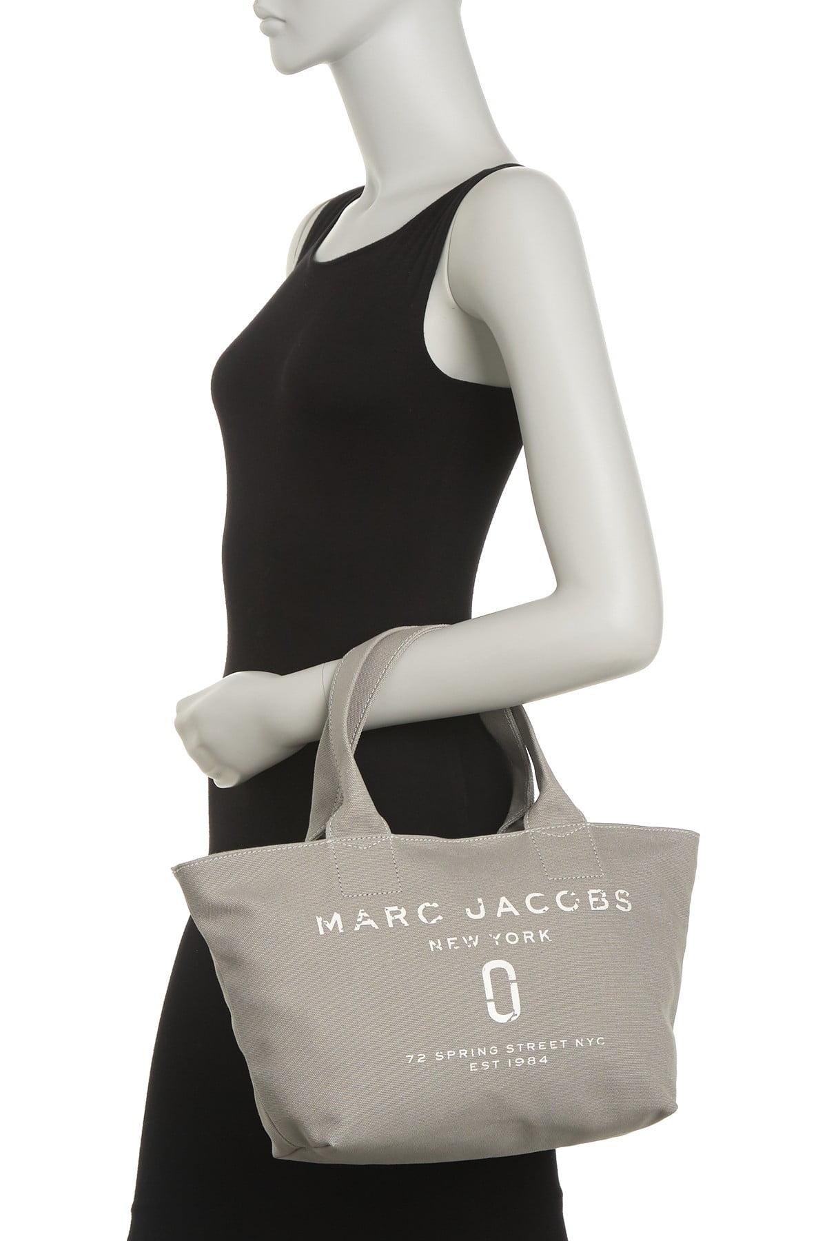 Marc Jacobs Canvas Standard Supply Logo Tote in Gray | Lyst