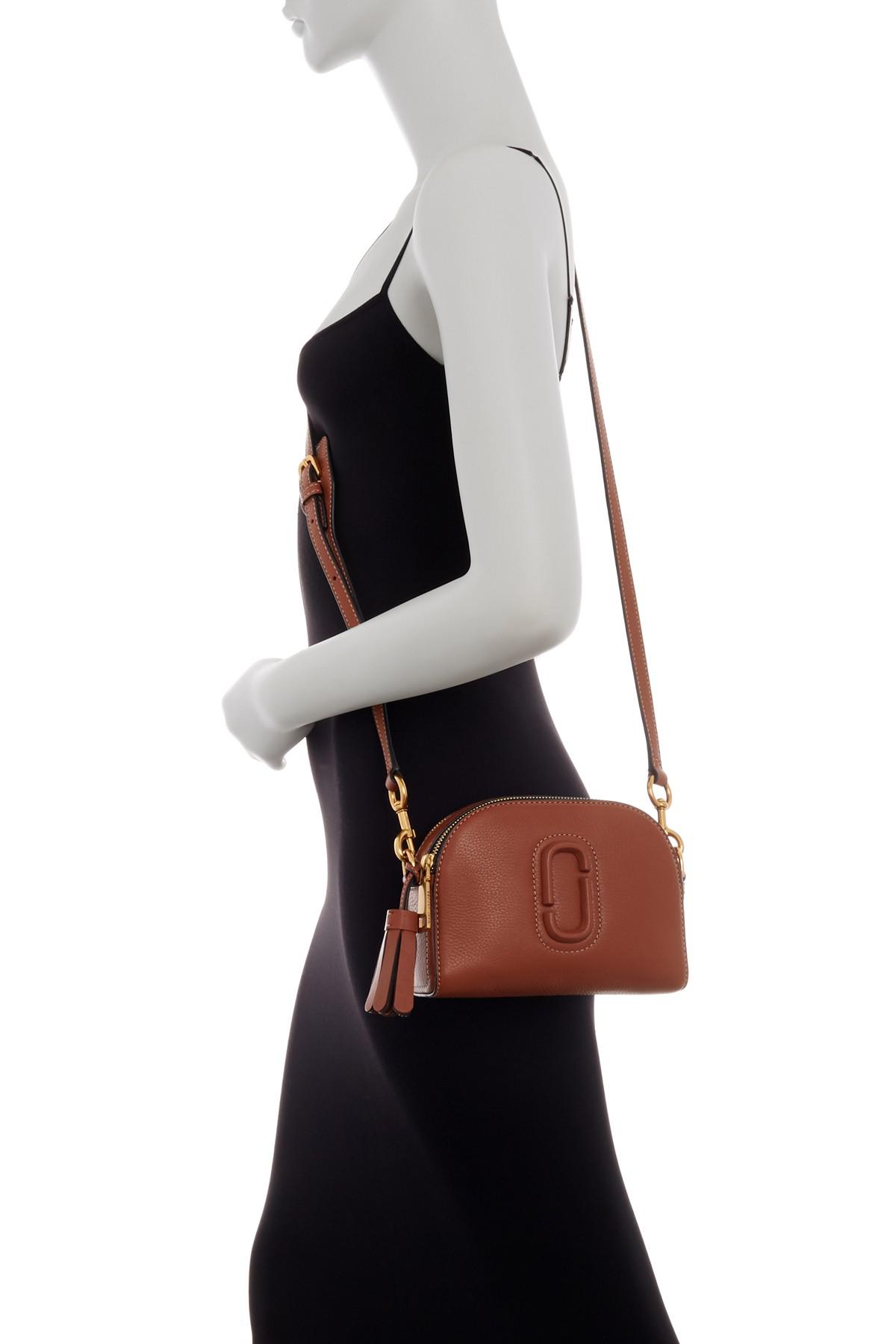 Marc Jacobs Shutter Leather Crossbody Bag in Brown | Lyst