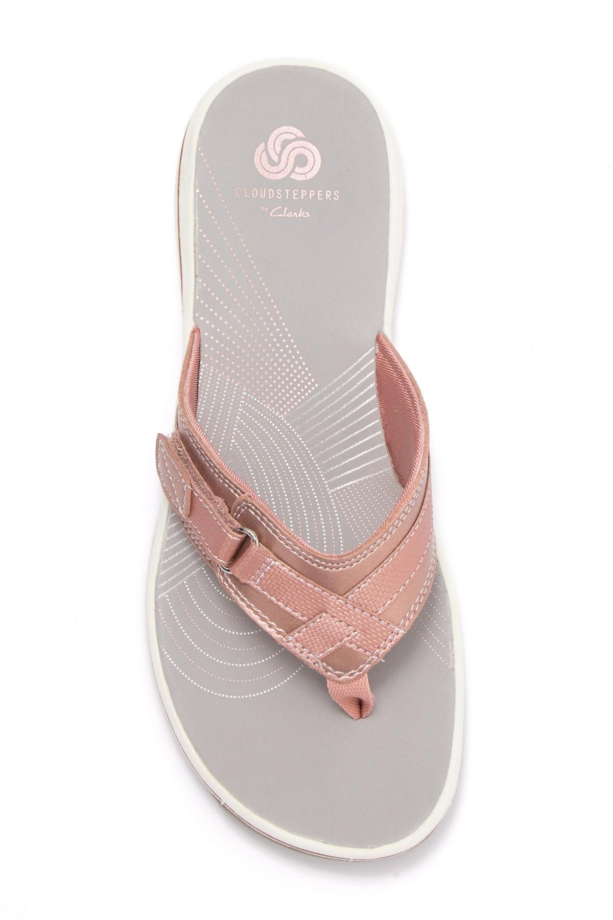 clarks rose gold flip flops