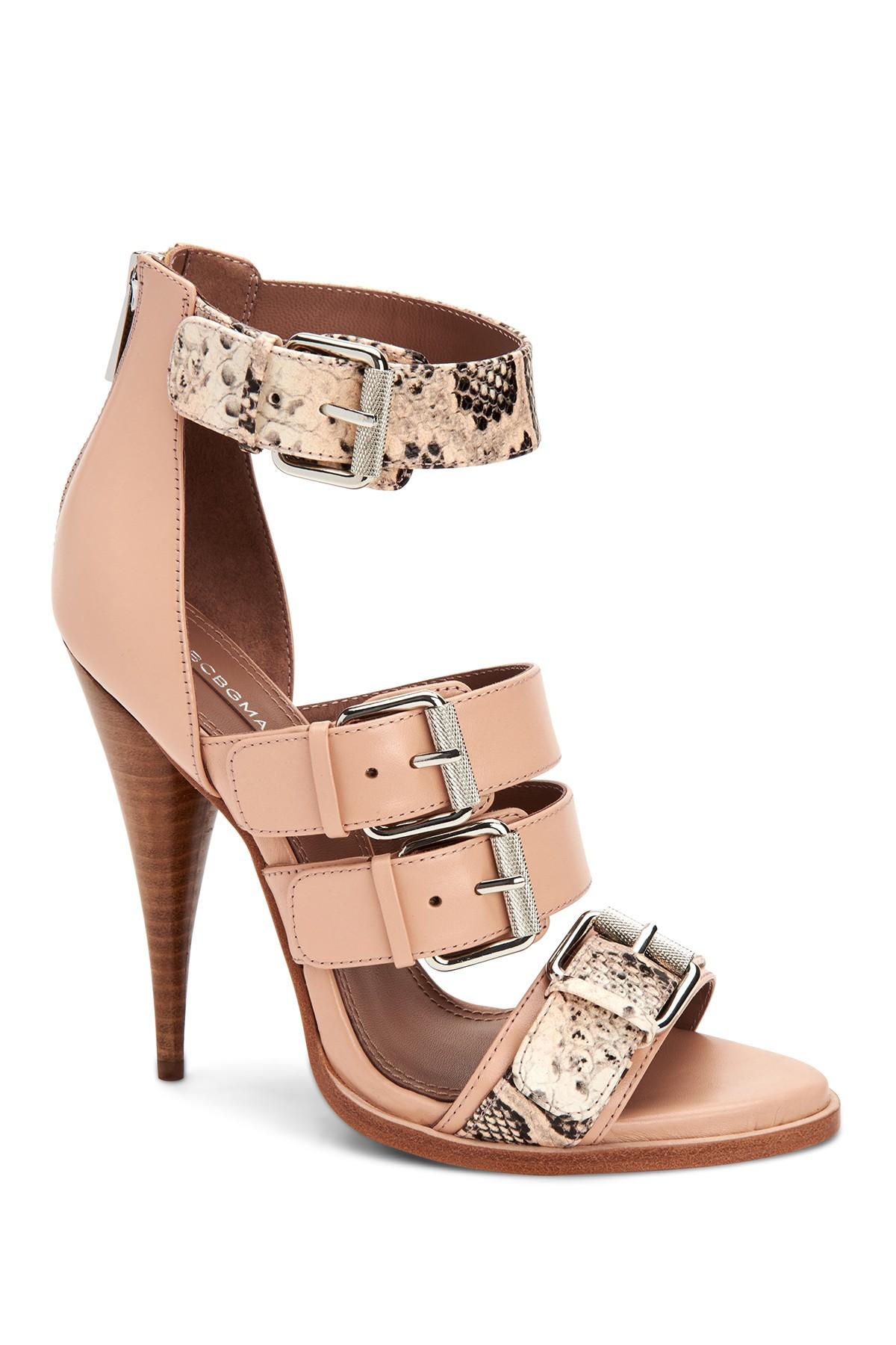 bcbg gloria pump
