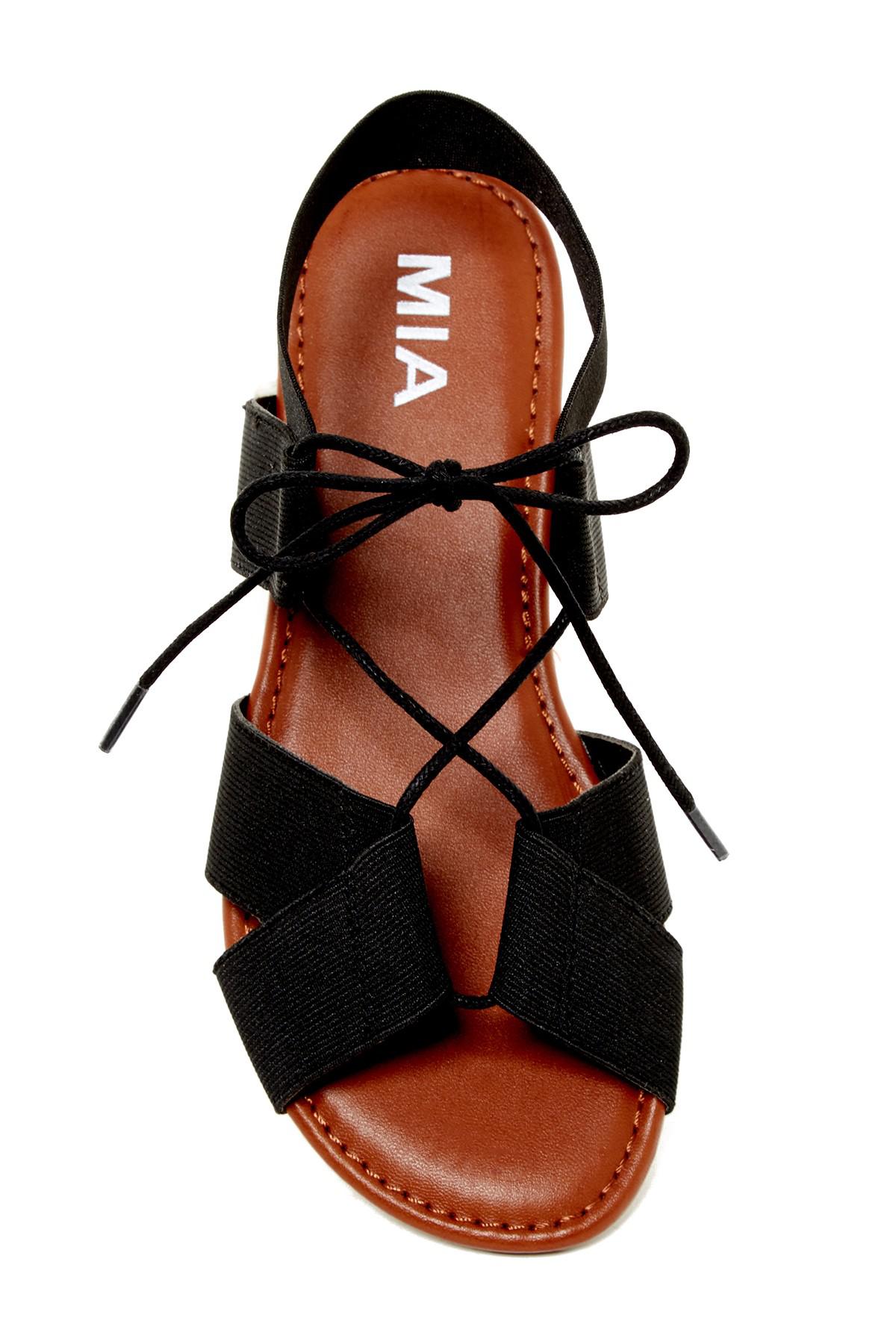 mia strappy sandals