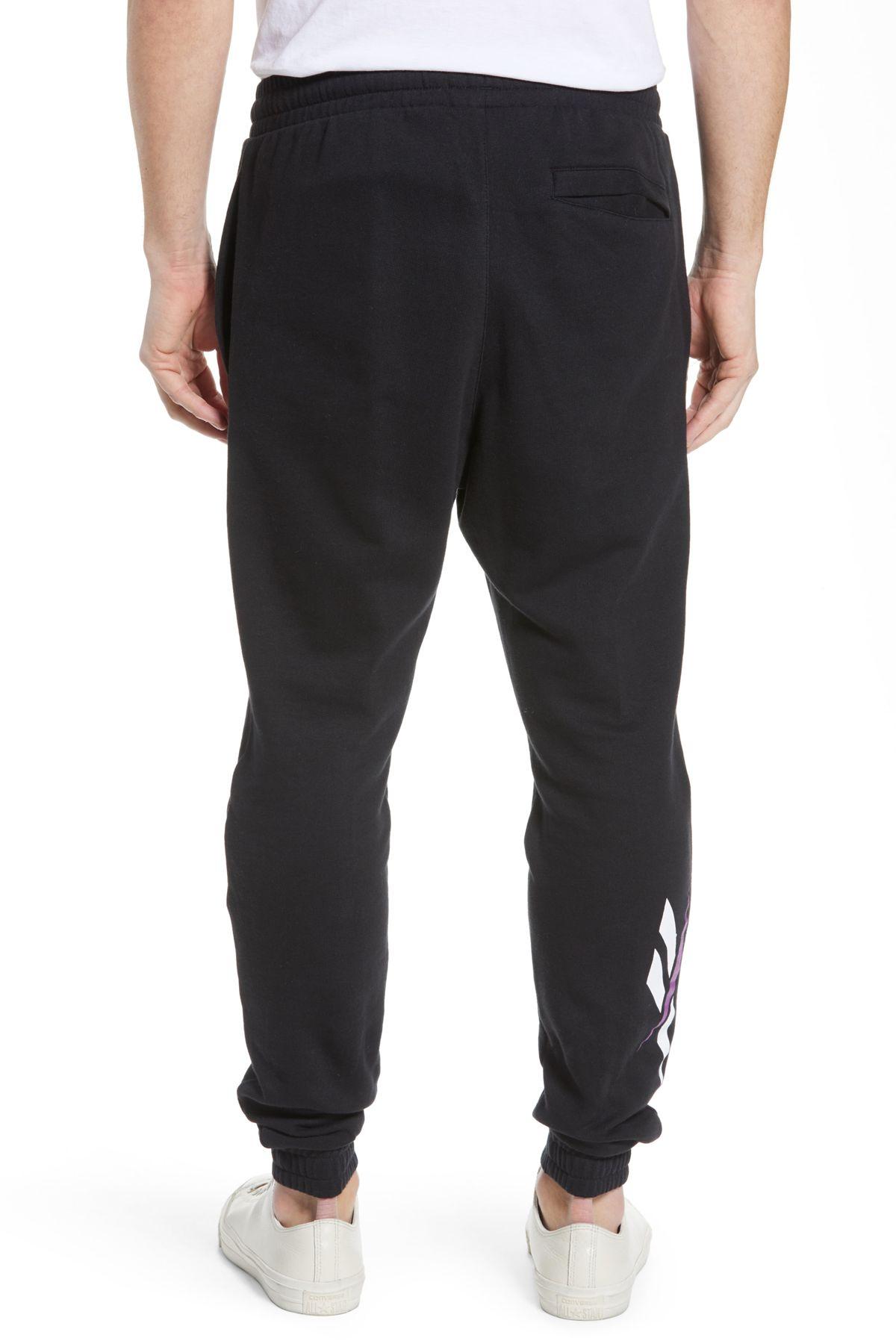 Reebok Vector Sweatpants in Black for 