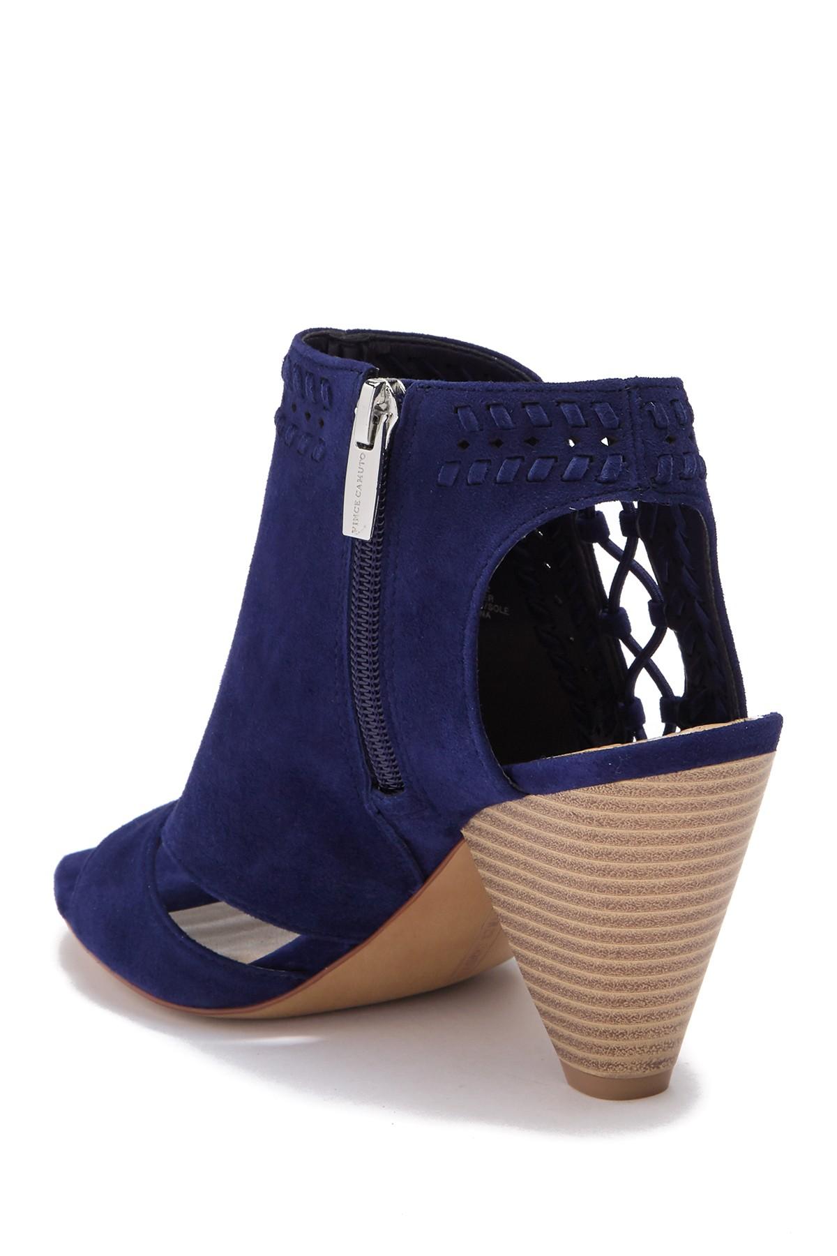 vince camuto emmia