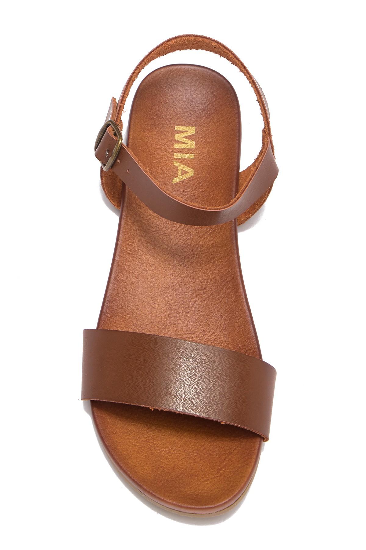 nordstrom rack mia sandals