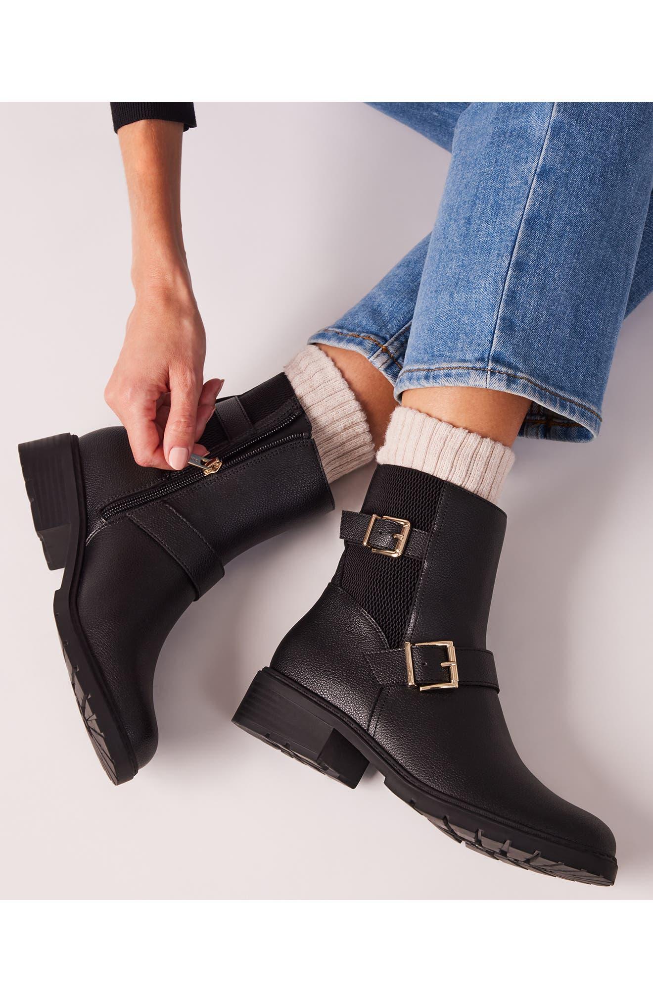 Anne klein fliss outlet boot