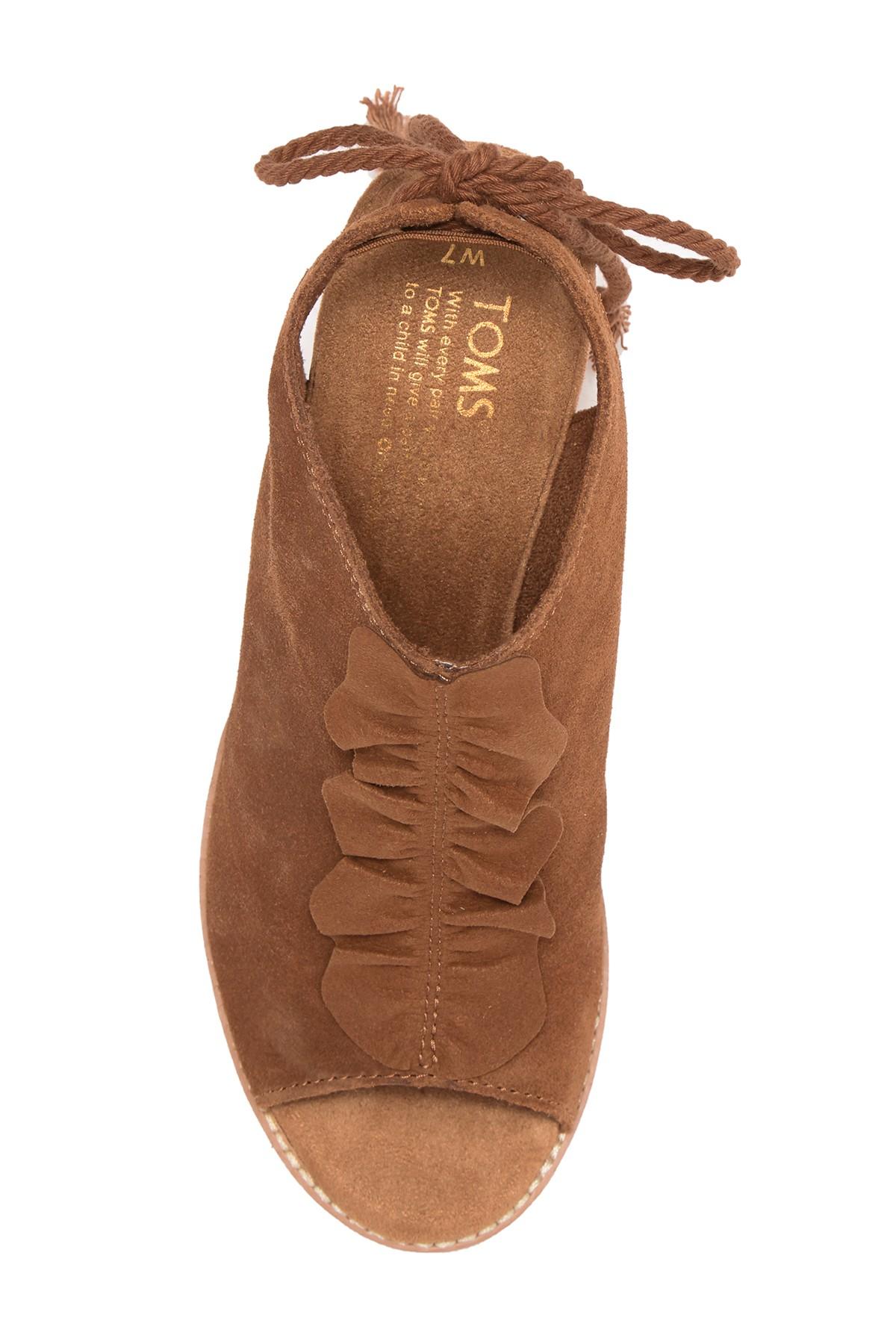 toms elba ruffle